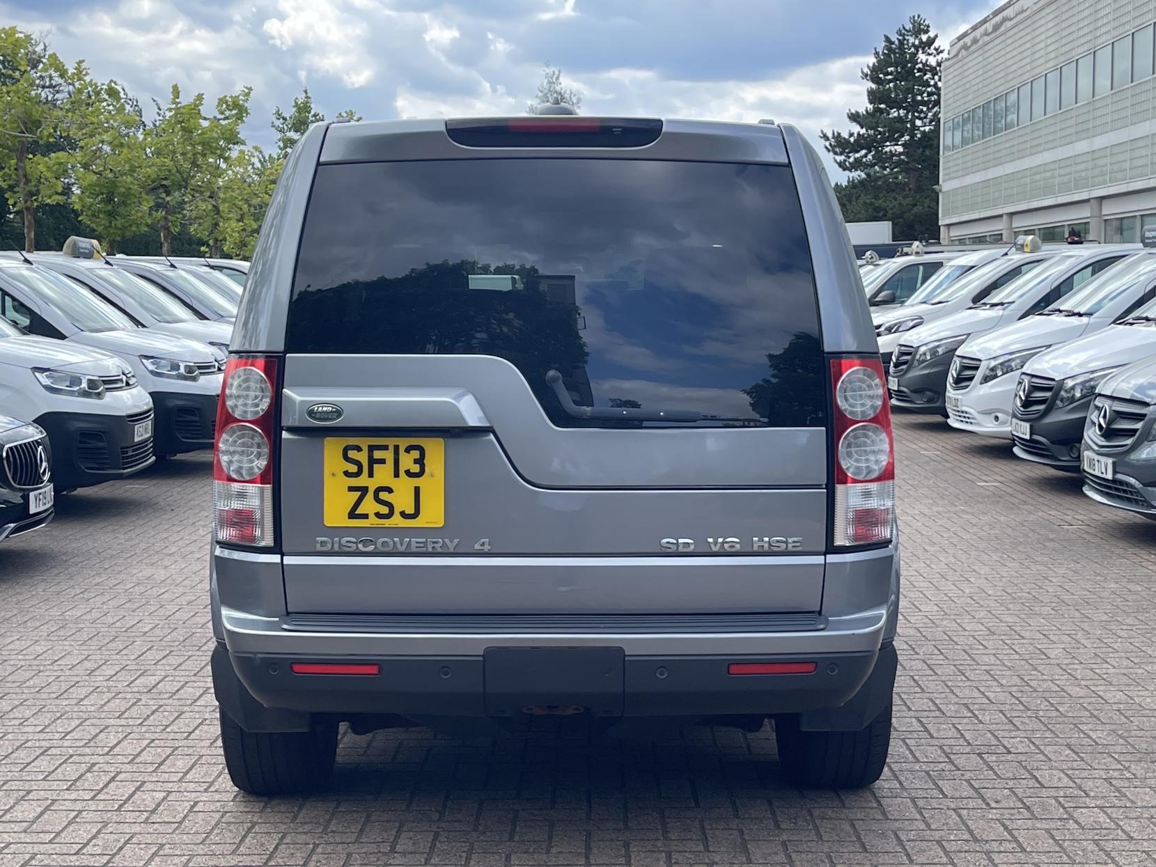 Land Rover Discovery 4 3.0 SD V6 HSE SUV 5dr Diesel Auto 4WD Euro 5 (255 bhp)