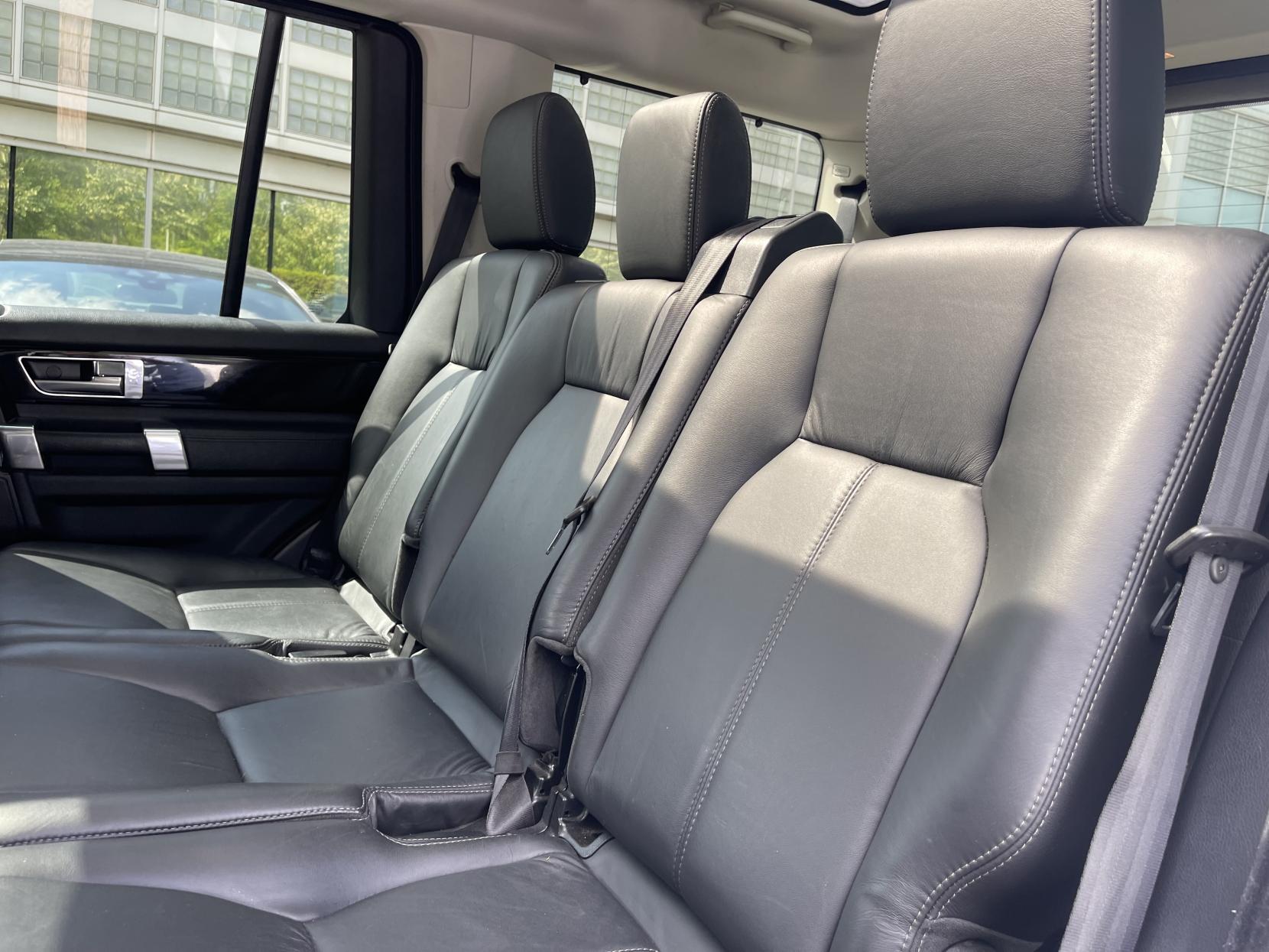 Land Rover Discovery 4 3.0 SD V6 HSE SUV 5dr Diesel Auto 4WD Euro 5 (255 bhp)