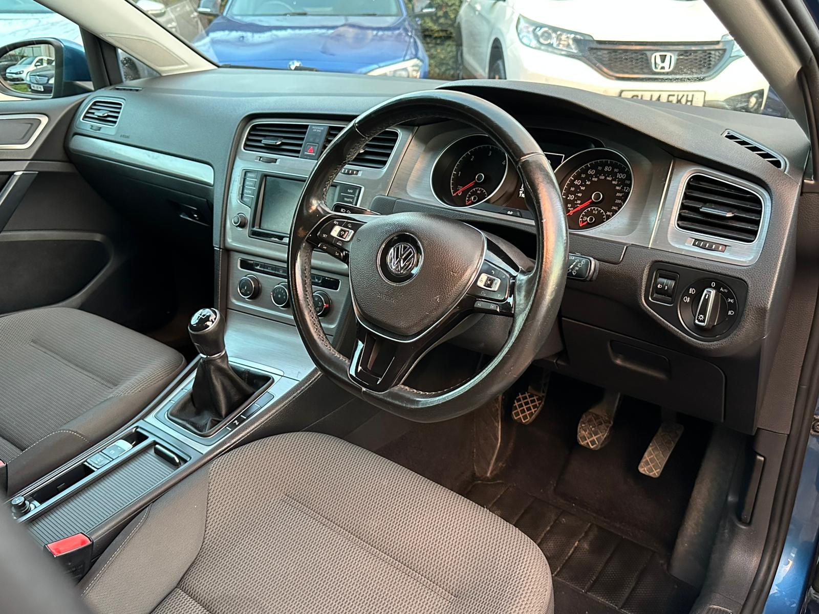 Volkswagen Golf 1.6 TDI BlueMotion Tech Match Edition Hatchback 5dr Diesel Manual Euro 6 (s/s) (110 ps)