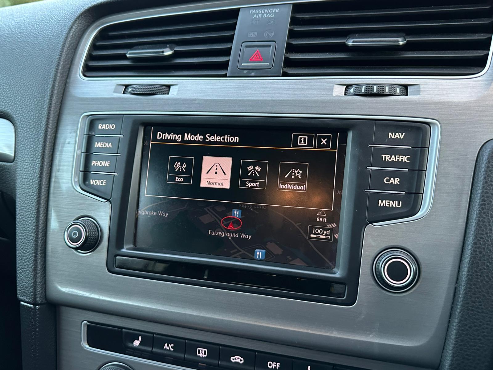 Volkswagen Golf 1.6 TDI BlueMotion Tech Match Edition Hatchback 5dr Diesel Manual Euro 6 (s/s) (110 ps)