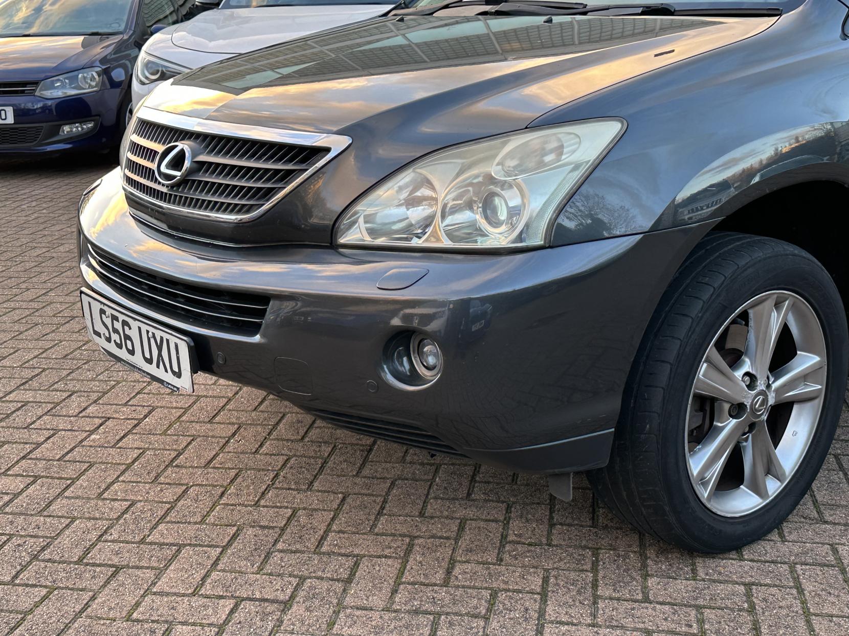 Lexus RX 3.3 400h SE-L SUV 5dr Petrol Hybrid CVT (192 g/km, 208 bhp)