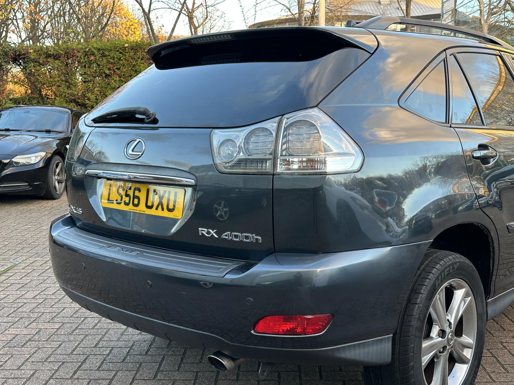 Lexus RX 3.3 400h SE-L SUV 5dr Petrol Hybrid CVT (192 g/km, 208 bhp)