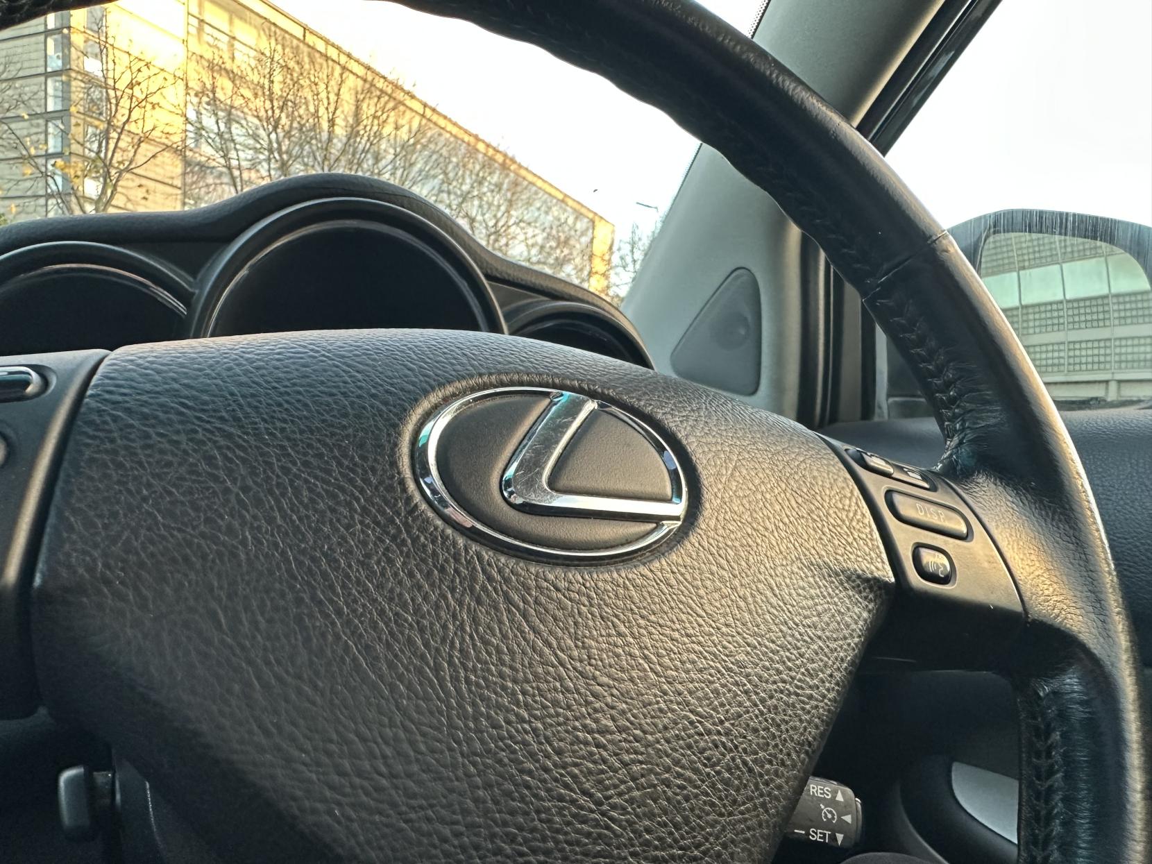 Lexus RX 3.3 400h SE-L SUV 5dr Petrol Hybrid CVT (192 g/km, 208 bhp)