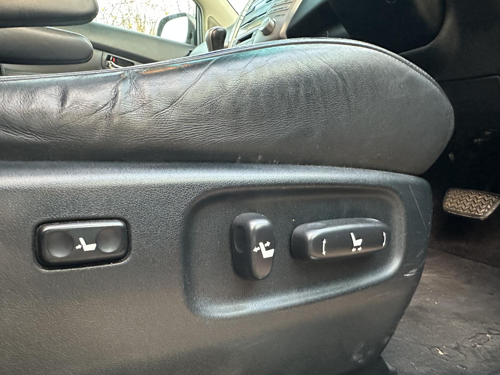 Lexus RX 3.3 400h SE-L SUV 5dr Petrol Hybrid CVT (192 g/km, 208 bhp)