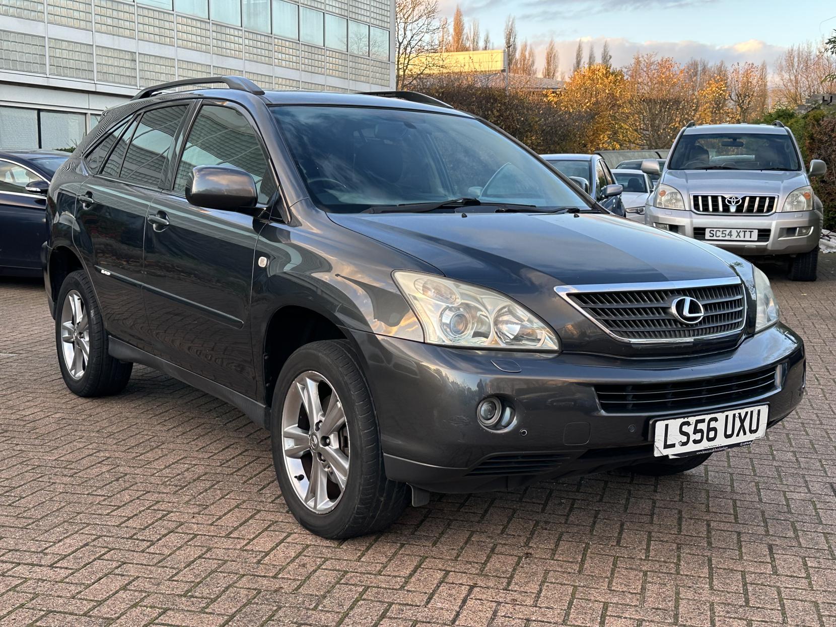 Lexus RX 3.3 400h SE-L SUV 5dr Petrol Hybrid CVT (192 g/km, 208 bhp)
