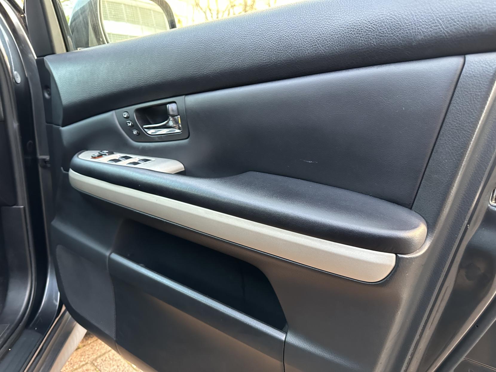 Lexus RX 3.3 400h SE-L SUV 5dr Petrol Hybrid CVT (192 g/km, 208 bhp)