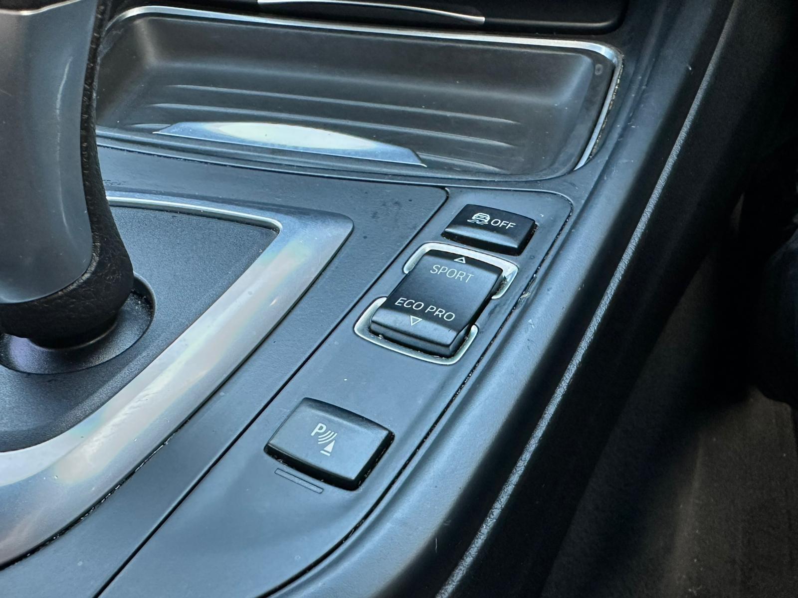 BMW 3 Series 2.0 320d ED EfficientDynamics Saloon 4dr Diesel Auto Euro 5 (s/s) (163 ps)