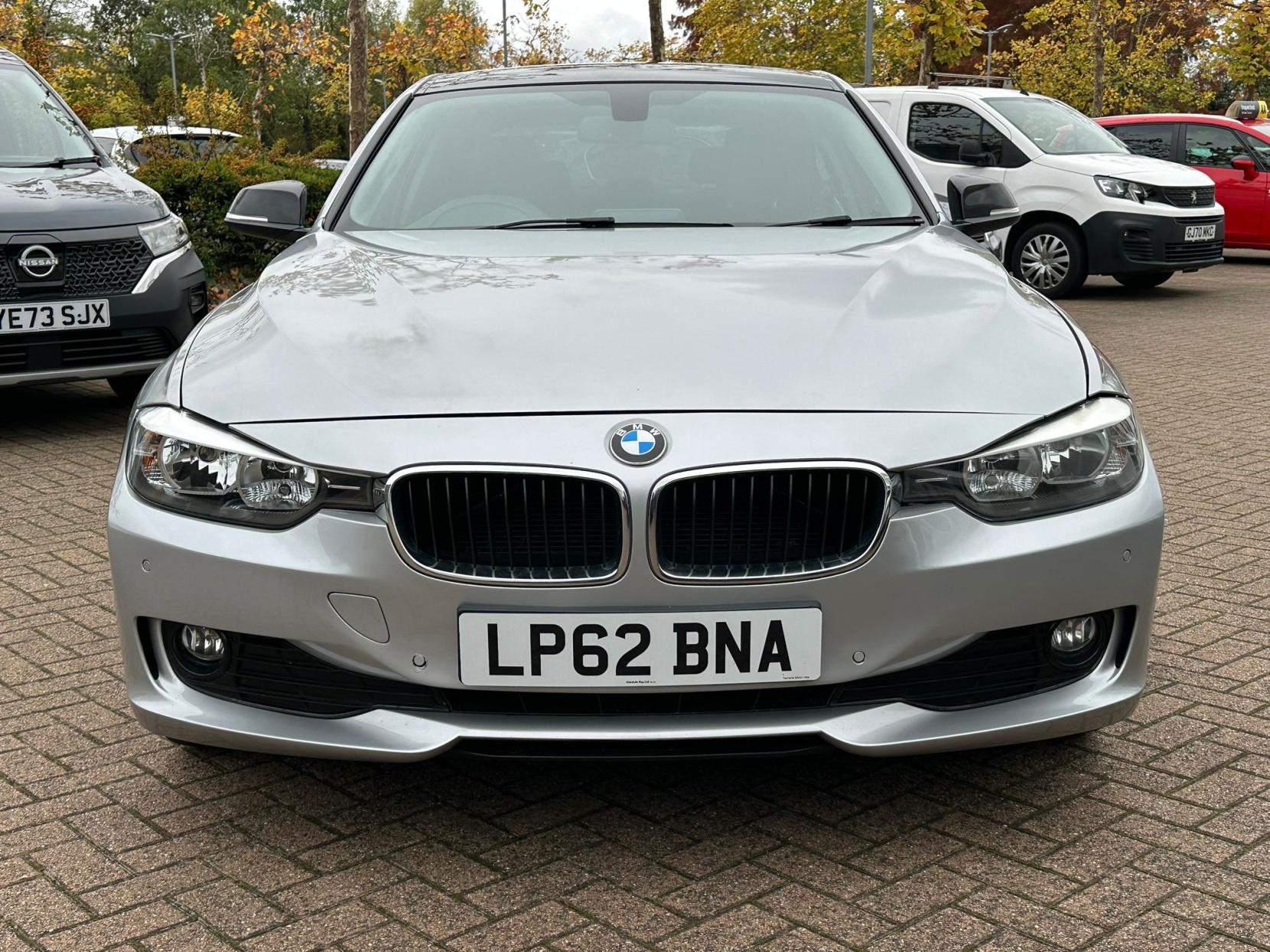 BMW 3 Series 2.0 320d ED EfficientDynamics Saloon 4dr Diesel Auto Euro 5 (s/s) (163 ps)