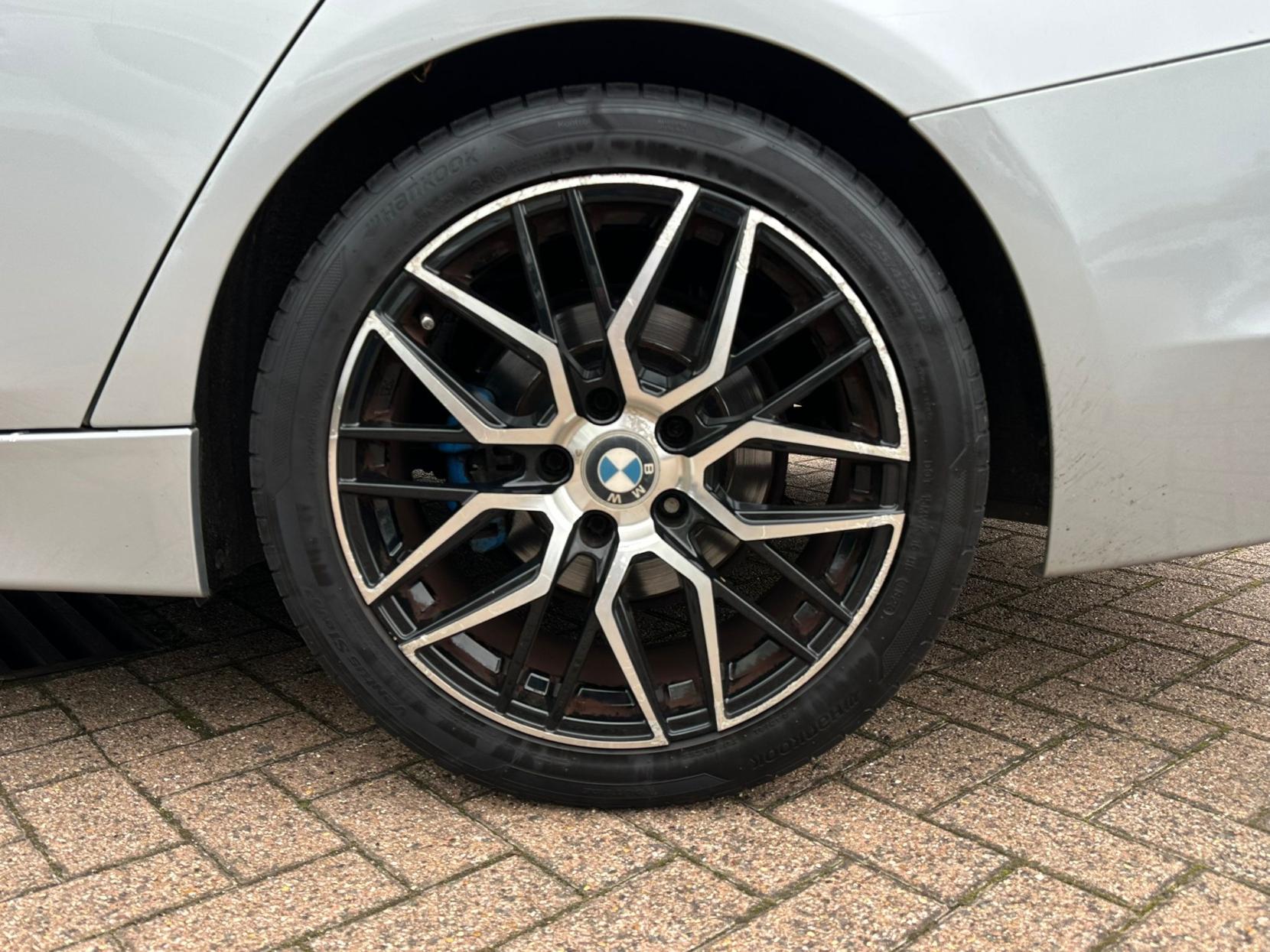 BMW 3 Series 2.0 320d ED EfficientDynamics Saloon 4dr Diesel Auto Euro 5 (s/s) (163 ps)