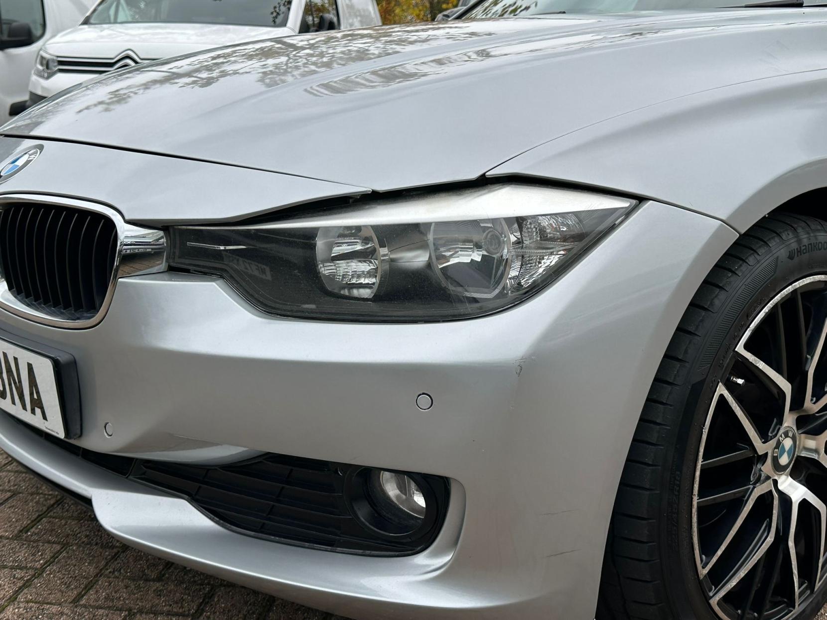 BMW 3 Series 2.0 320d ED EfficientDynamics Saloon 4dr Diesel Auto Euro 5 (s/s) (163 ps)