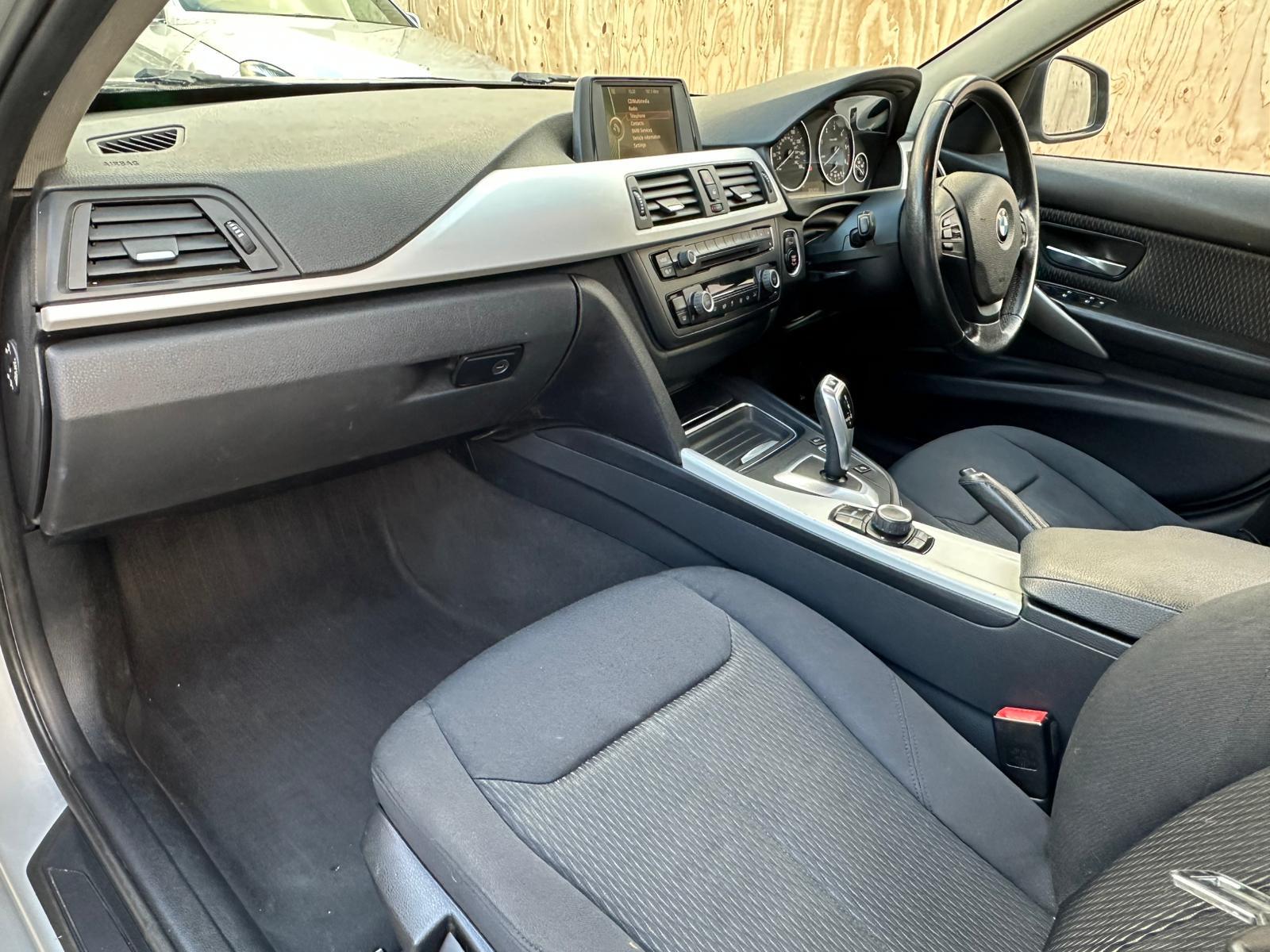 BMW 3 Series 2.0 320d ED EfficientDynamics Saloon 4dr Diesel Auto Euro 5 (s/s) (163 ps)