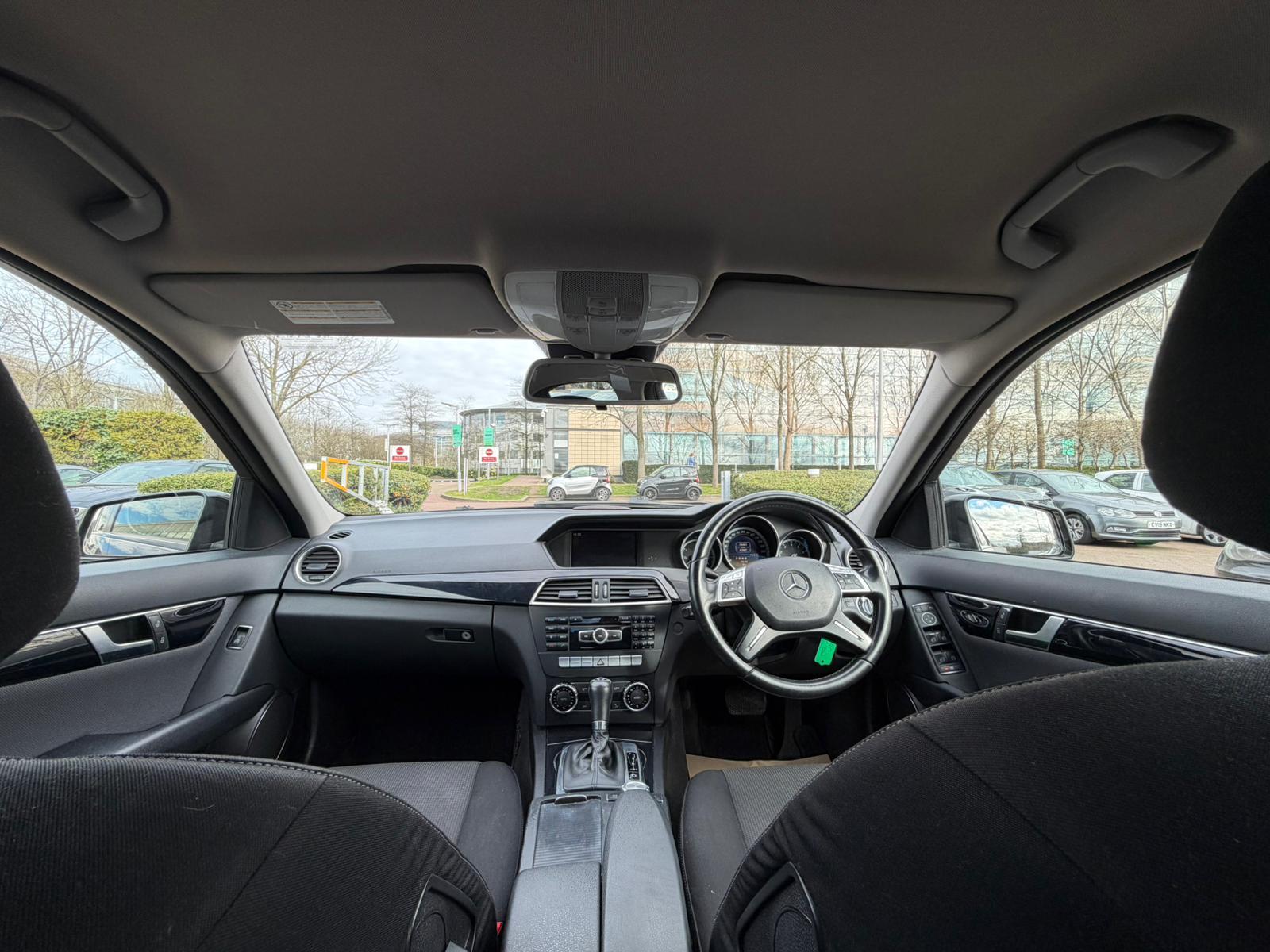 Mercedes-Benz C Class 1.8 C180 BlueEfficiency SE Edition 125 Saloon 4dr Petrol G-Tronic+ Euro 5 (s/s) (156 ps)