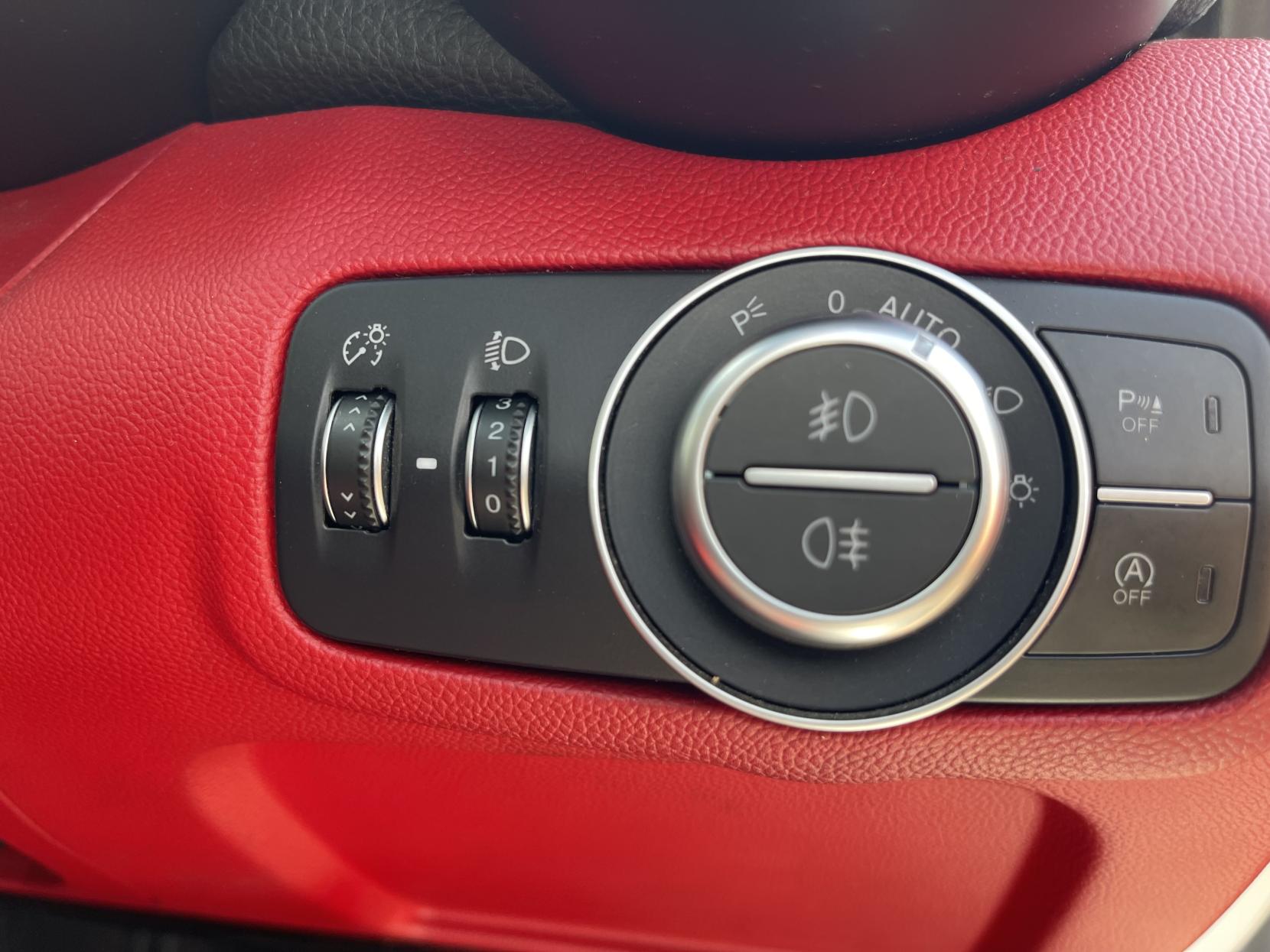 Alfa Romeo Giulia 2.0T Super Saloon 4dr Petrol Auto Euro 6 (s/s) (200 ps)