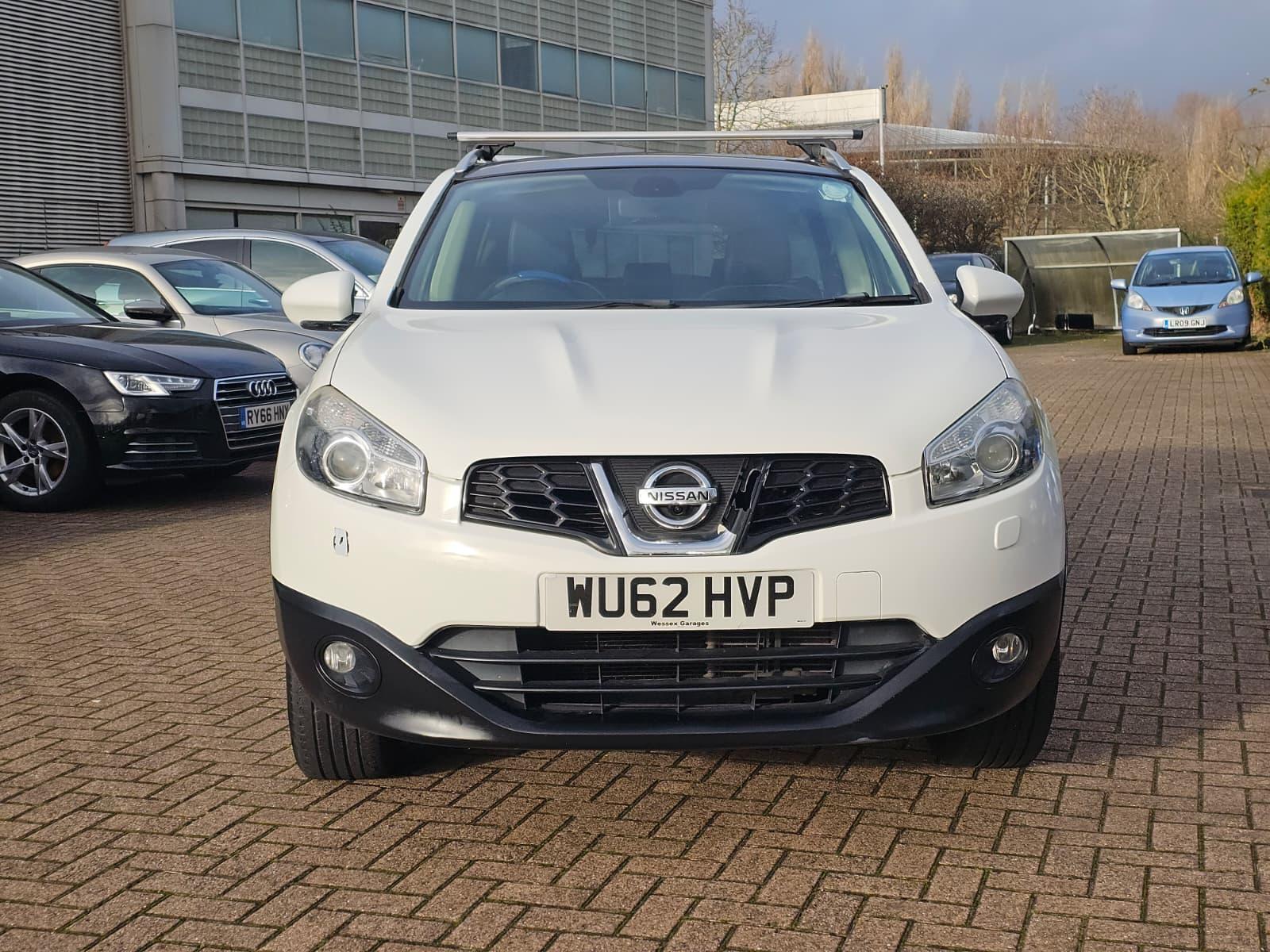Nissan Qashqai 2.0 Tekna SUV 5dr Petrol CVT 2WD Euro 5 (140 ps)