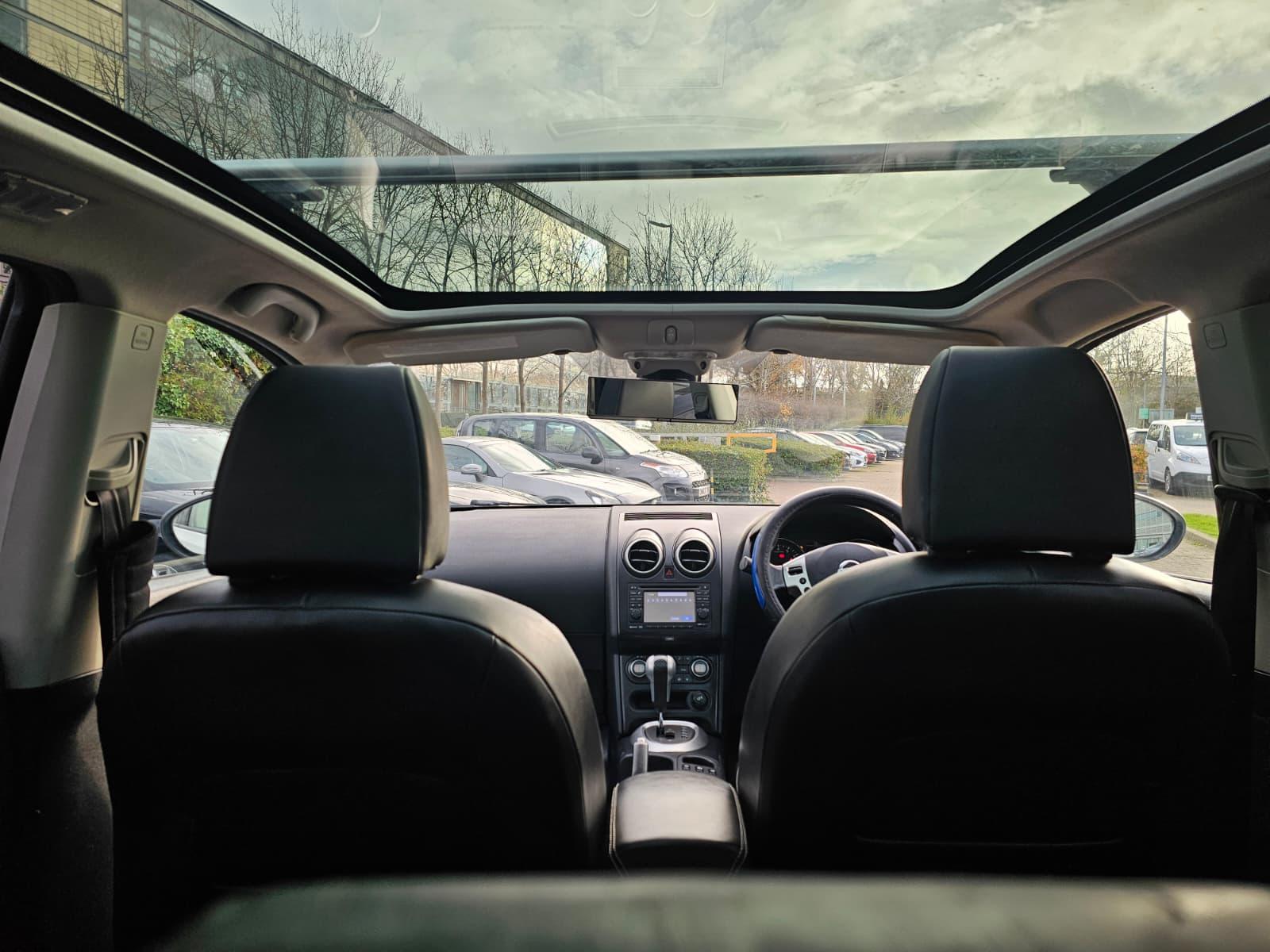 Nissan Qashqai 2.0 Tekna SUV 5dr Petrol CVT 2WD Euro 5 (140 ps)