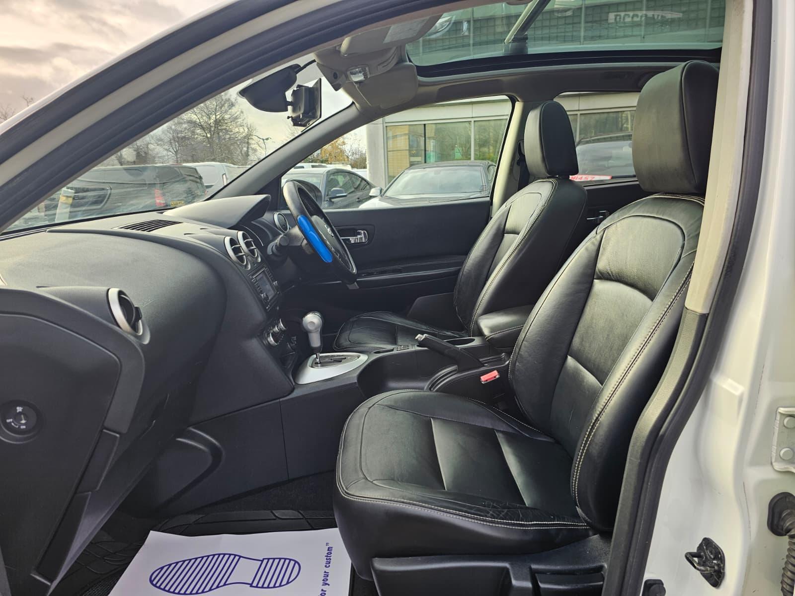 Nissan Qashqai 2.0 Tekna SUV 5dr Petrol CVT 2WD Euro 5 (140 ps)