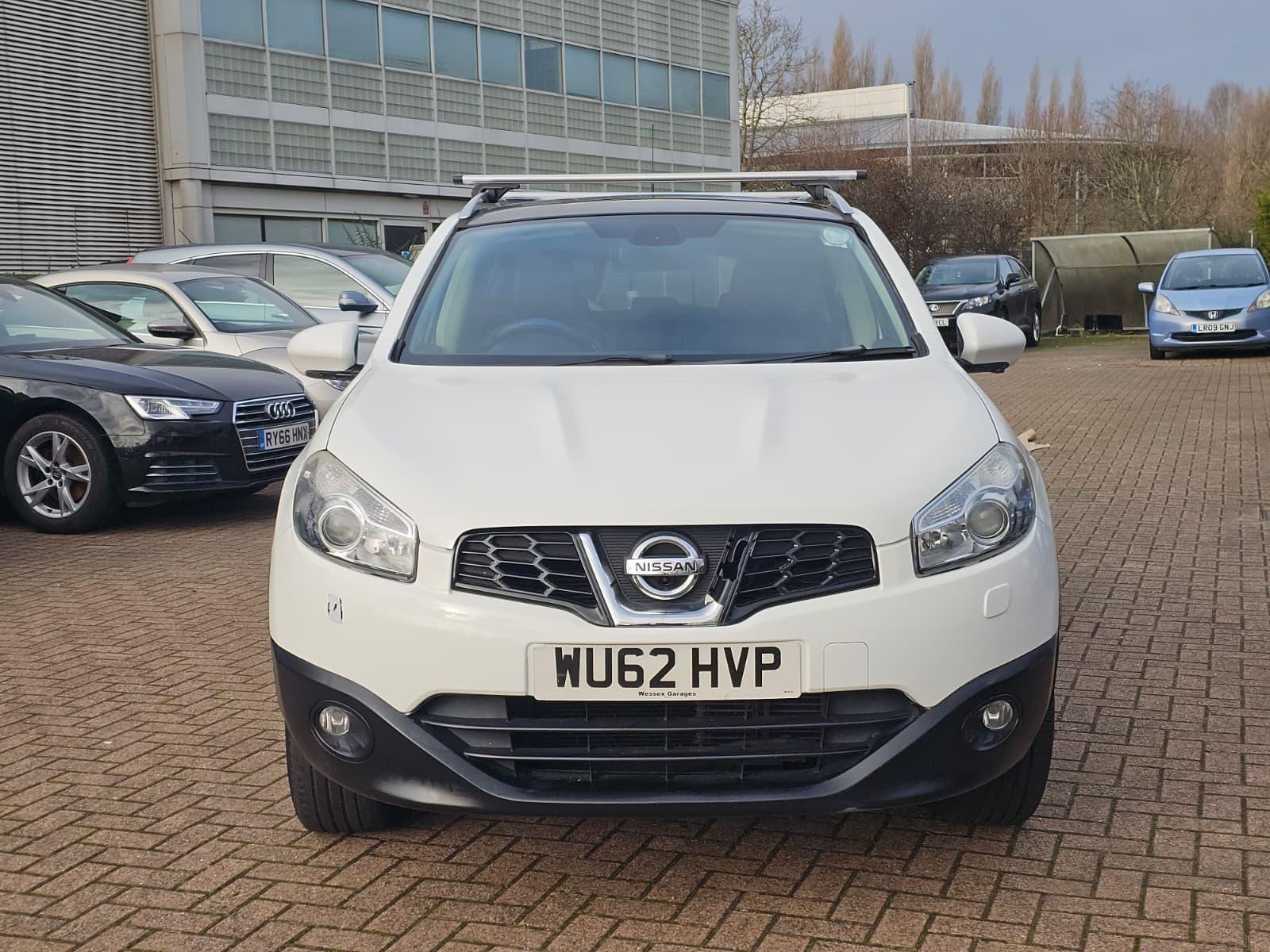 Nissan Qashqai 2.0 Tekna SUV 5dr Petrol CVT 2WD Euro 5 (140 ps)