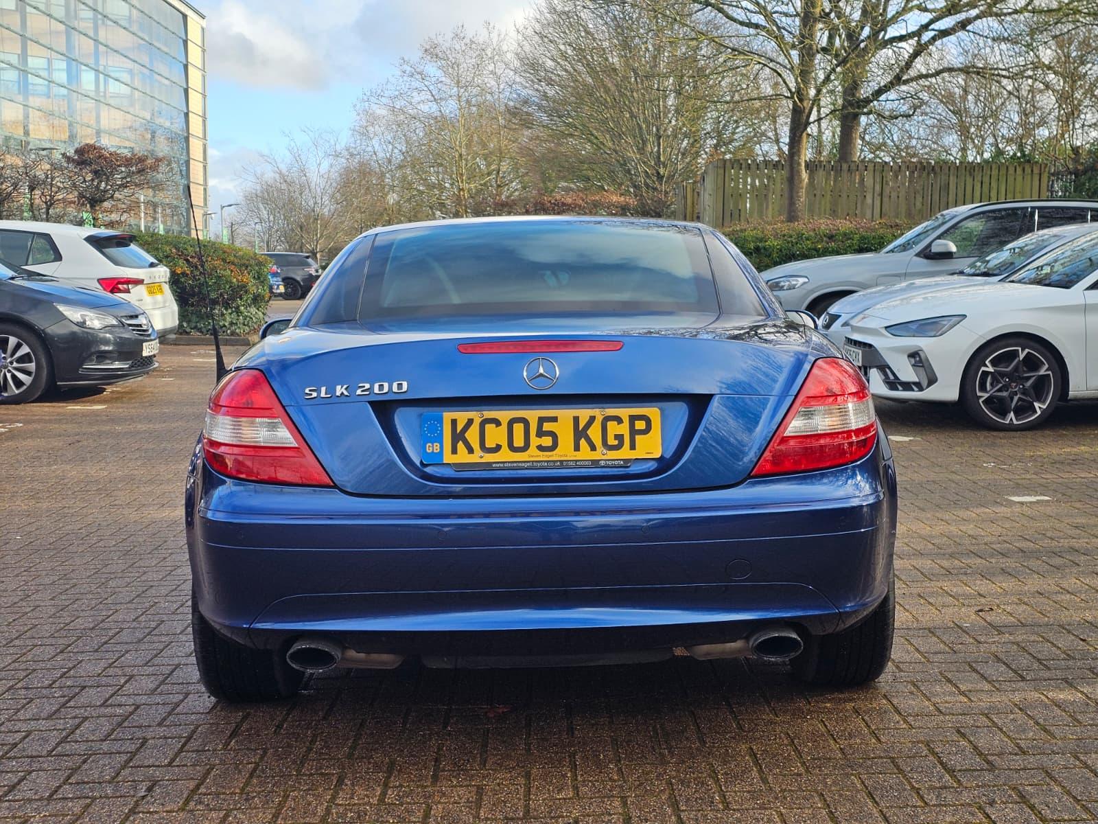 Mercedes-Benz SLK 1.8 SLK200 Kompressor Convertible 2dr Petrol Automatic (211 g/km, 163 bhp)