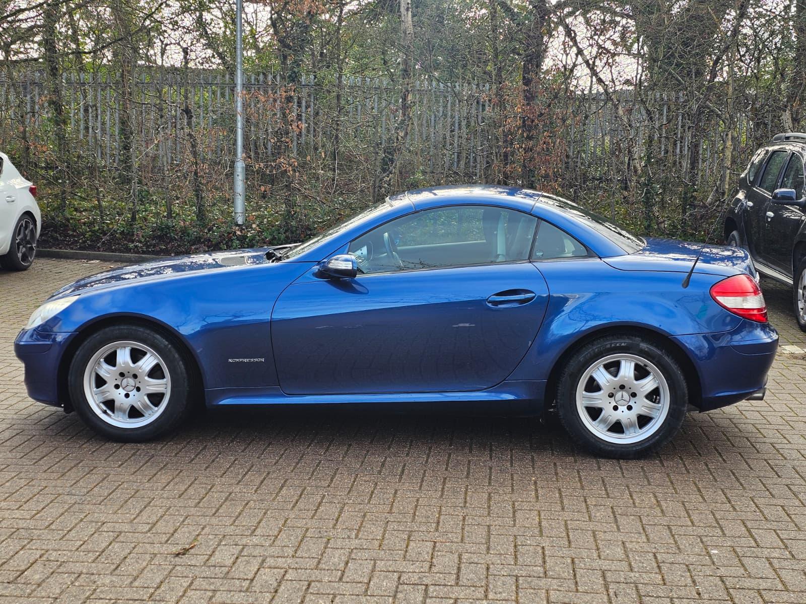 Mercedes-Benz SLK 1.8 SLK200 Kompressor Convertible 2dr Petrol Automatic (211 g/km, 163 bhp)