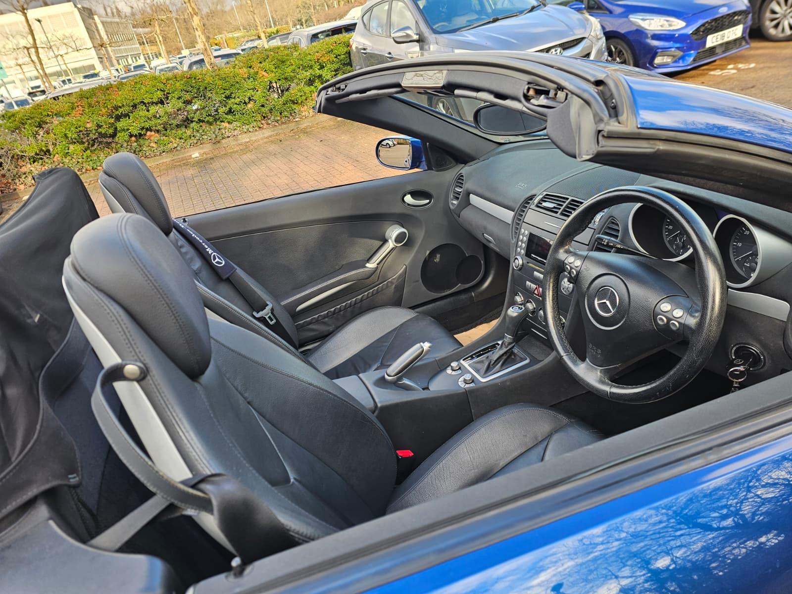 Mercedes-Benz SLK 1.8 SLK200 Kompressor Convertible 2dr Petrol Automatic (211 g/km, 163 bhp)
