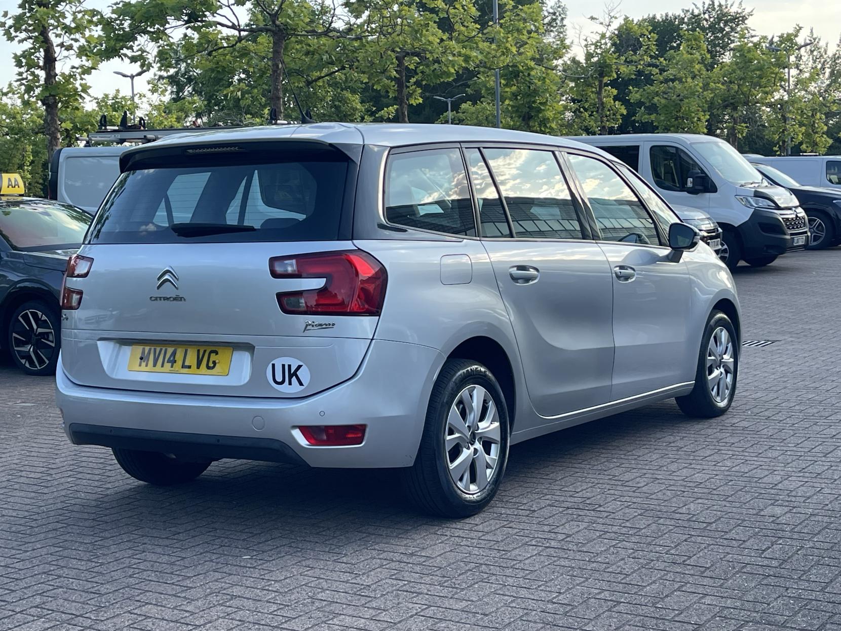 Citroen Grand C4 Picasso 1.6 e-HDi Airdream VTR+ MPV 5dr Diesel ETG6 Euro 5 (s/s) (115 ps)