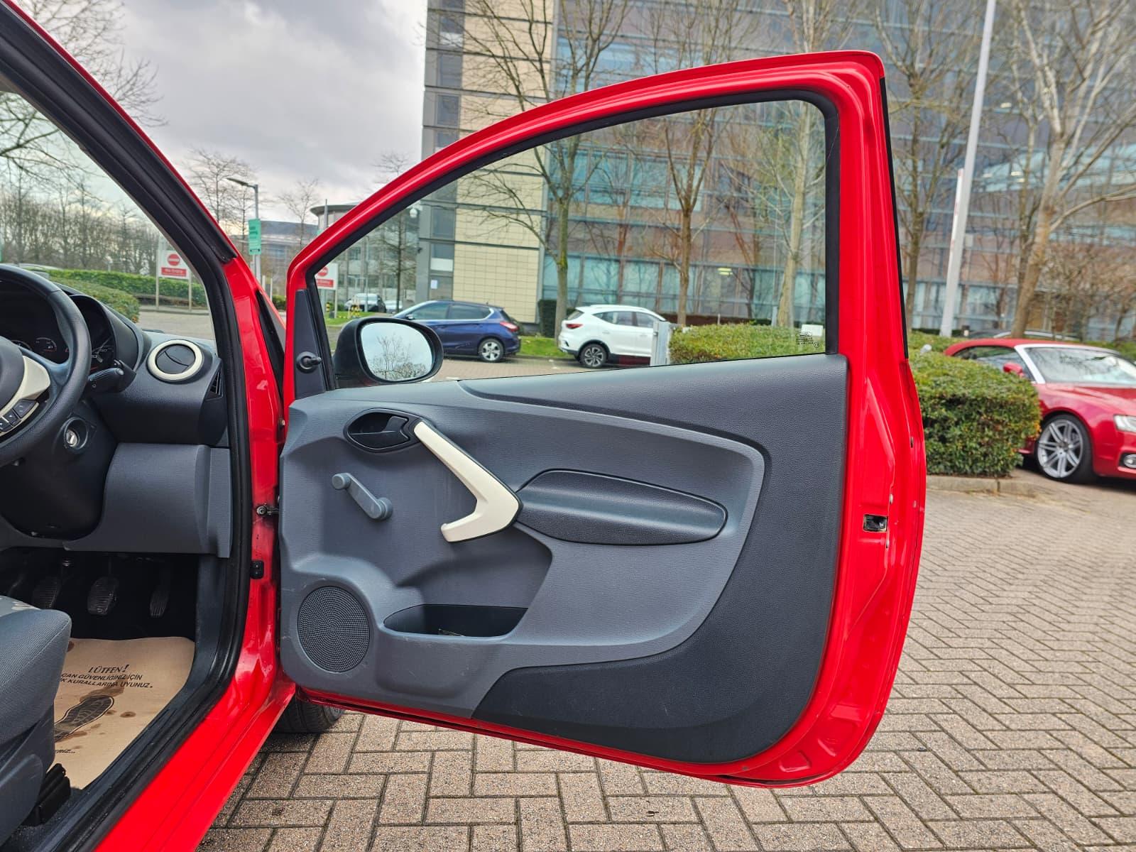 Ford Ka 1.2 Studio Connect Hatchback 3dr Petrol Manual Euro 5 (s/s) (69 ps)