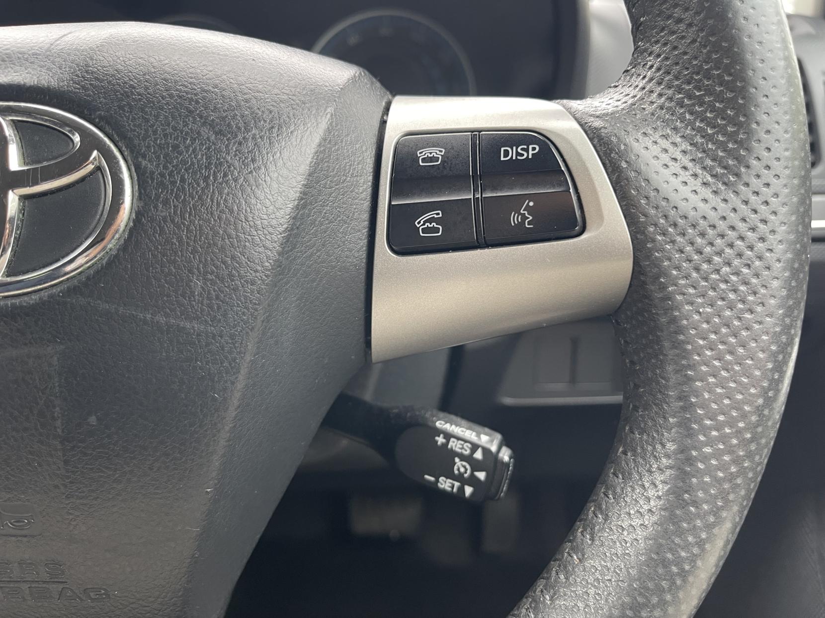 Toyota Auris 1.8 VVT-h T Spirit Hatchback 5dr Petrol Hybrid CVT Euro 5 (s/s) (136 ps)