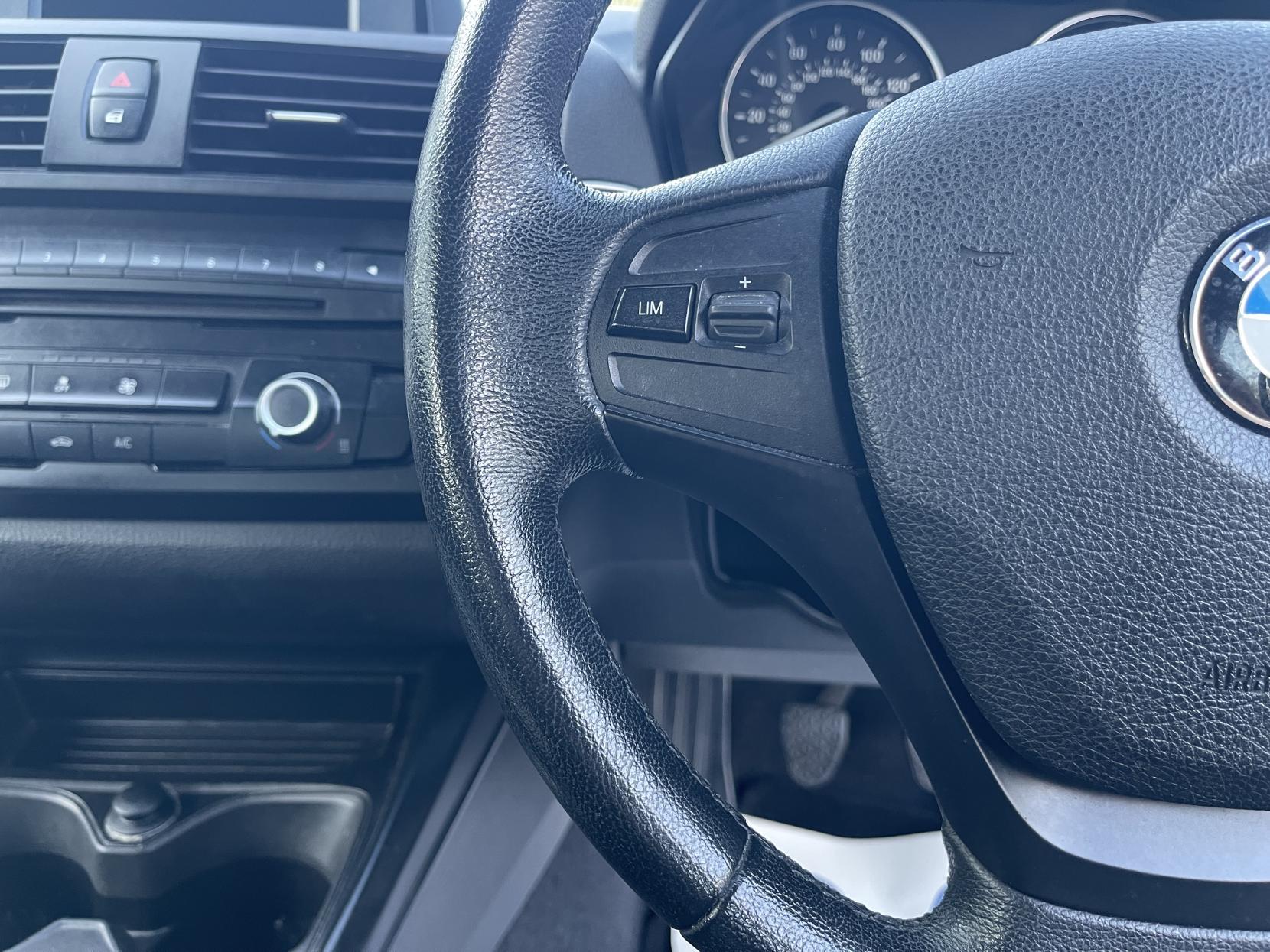 BMW 1 Series 1.6 116d ED EfficientDynamics Hatchback 5dr Diesel Manual Euro 5 (s/s) (116 ps)