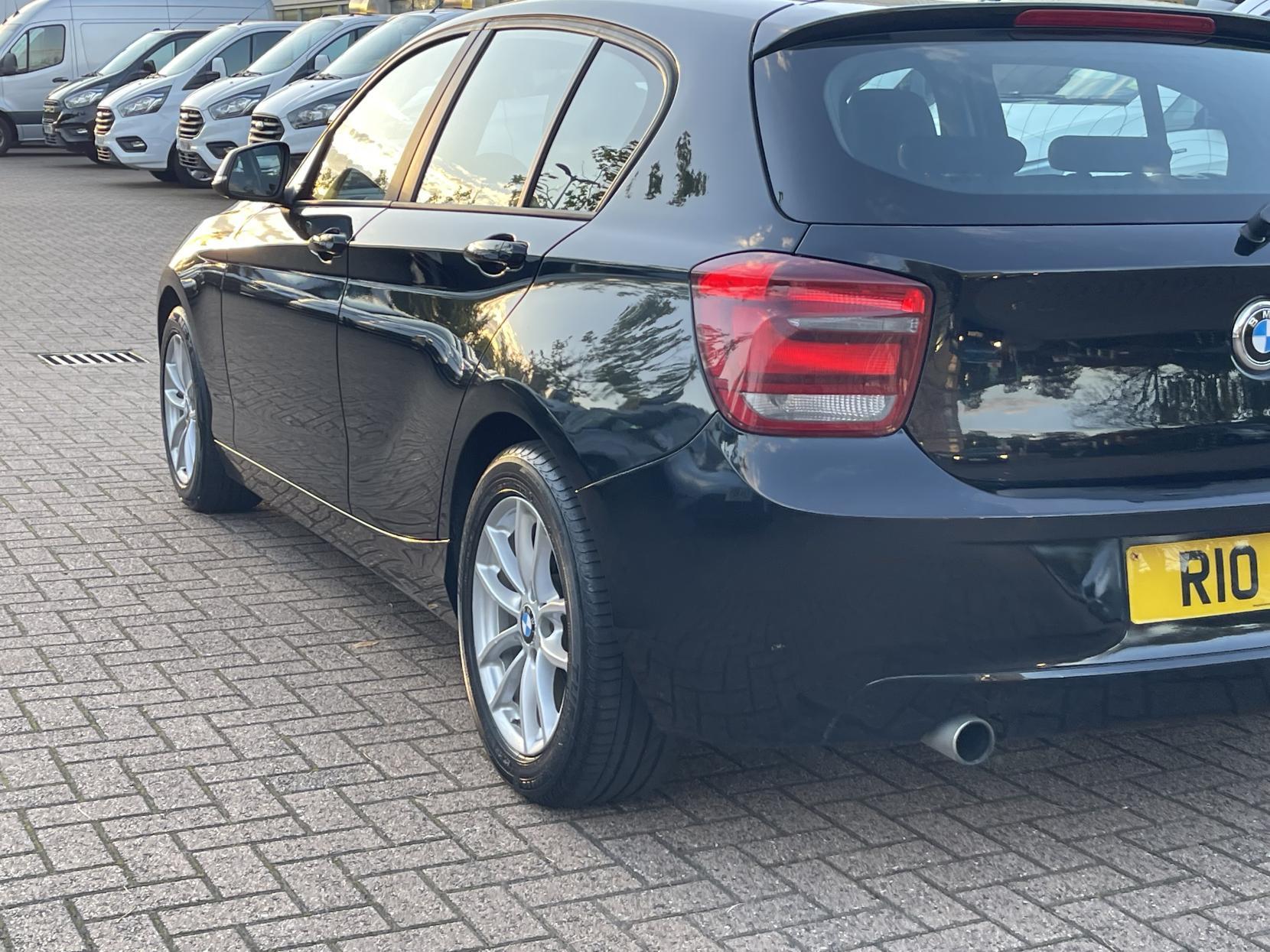 BMW 1 Series 1.6 116d ED EfficientDynamics Hatchback 5dr Diesel Manual Euro 5 (s/s) (116 ps)