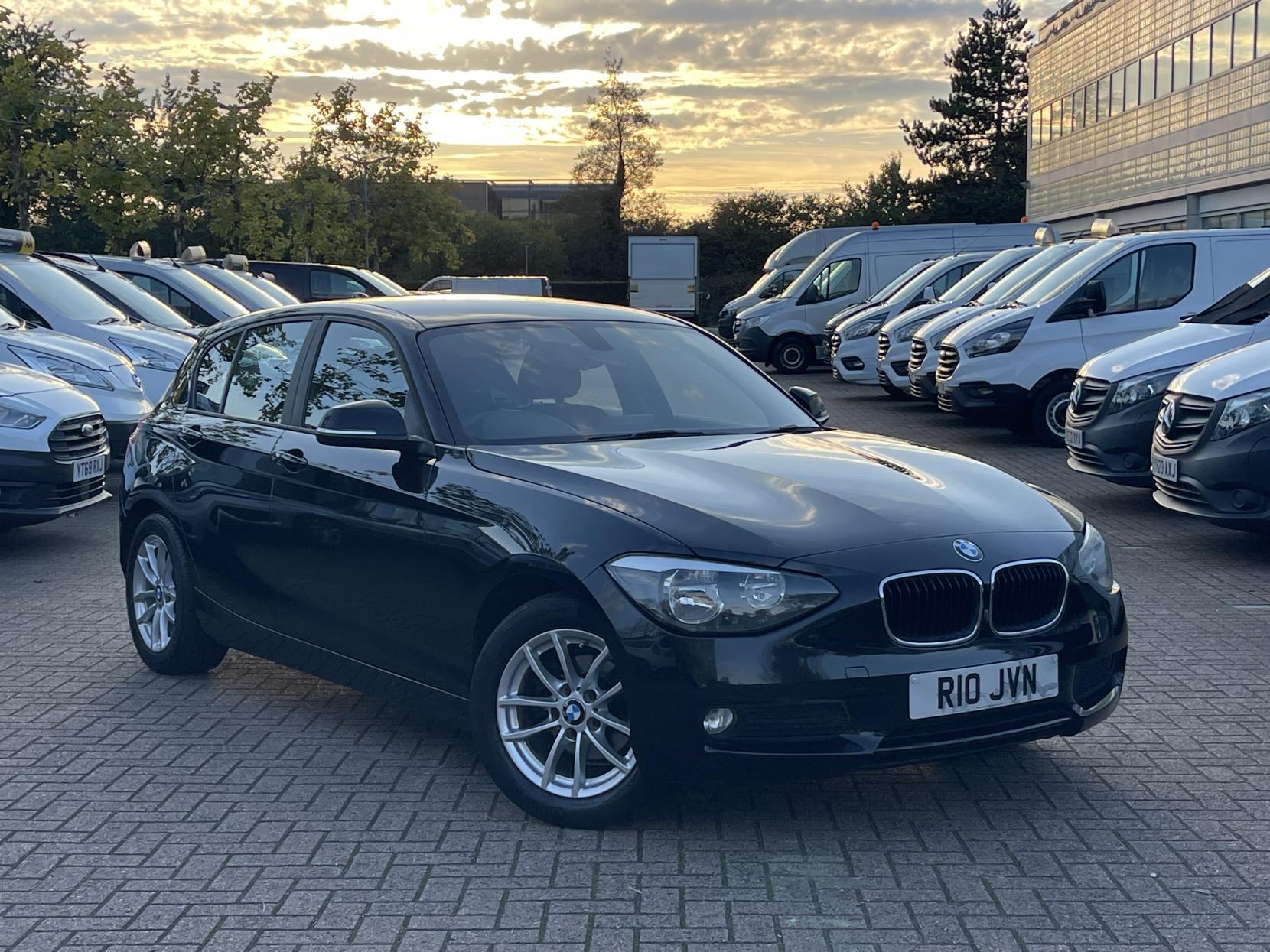 BMW 1 Series 1.6 116d ED EfficientDynamics Hatchback 5dr Diesel Manual Euro 5 (s/s) (116 ps)
