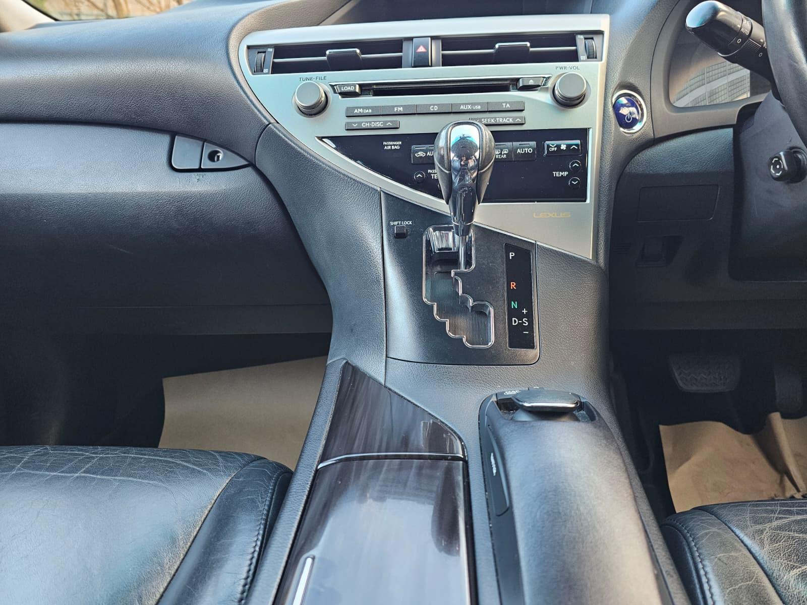 Lexus RX 3.5 450h V6 SE-I SUV 5dr Petrol Hybrid CVT 4WD Euro 4 (s/s) (299 ps)