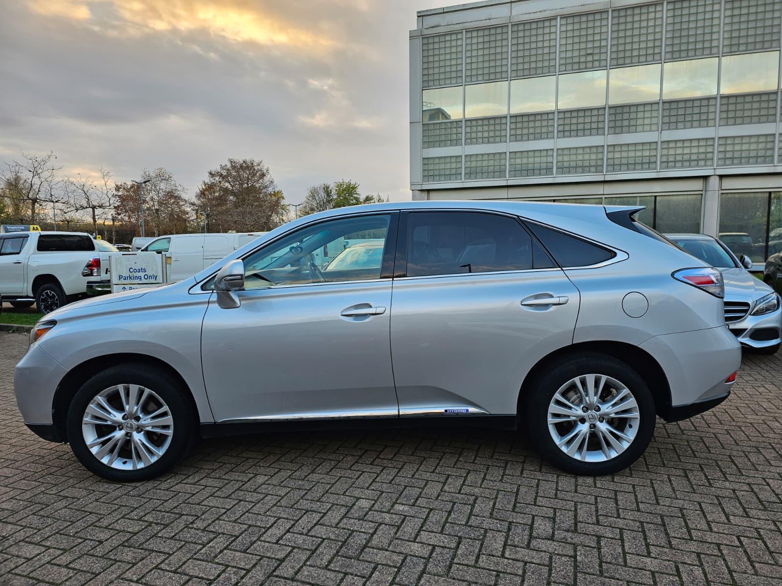 Lexus RX 3.5 450h V6 SE-I SUV 5dr Petrol Hybrid CVT 4WD Euro 4 (s/s) (299 ps)