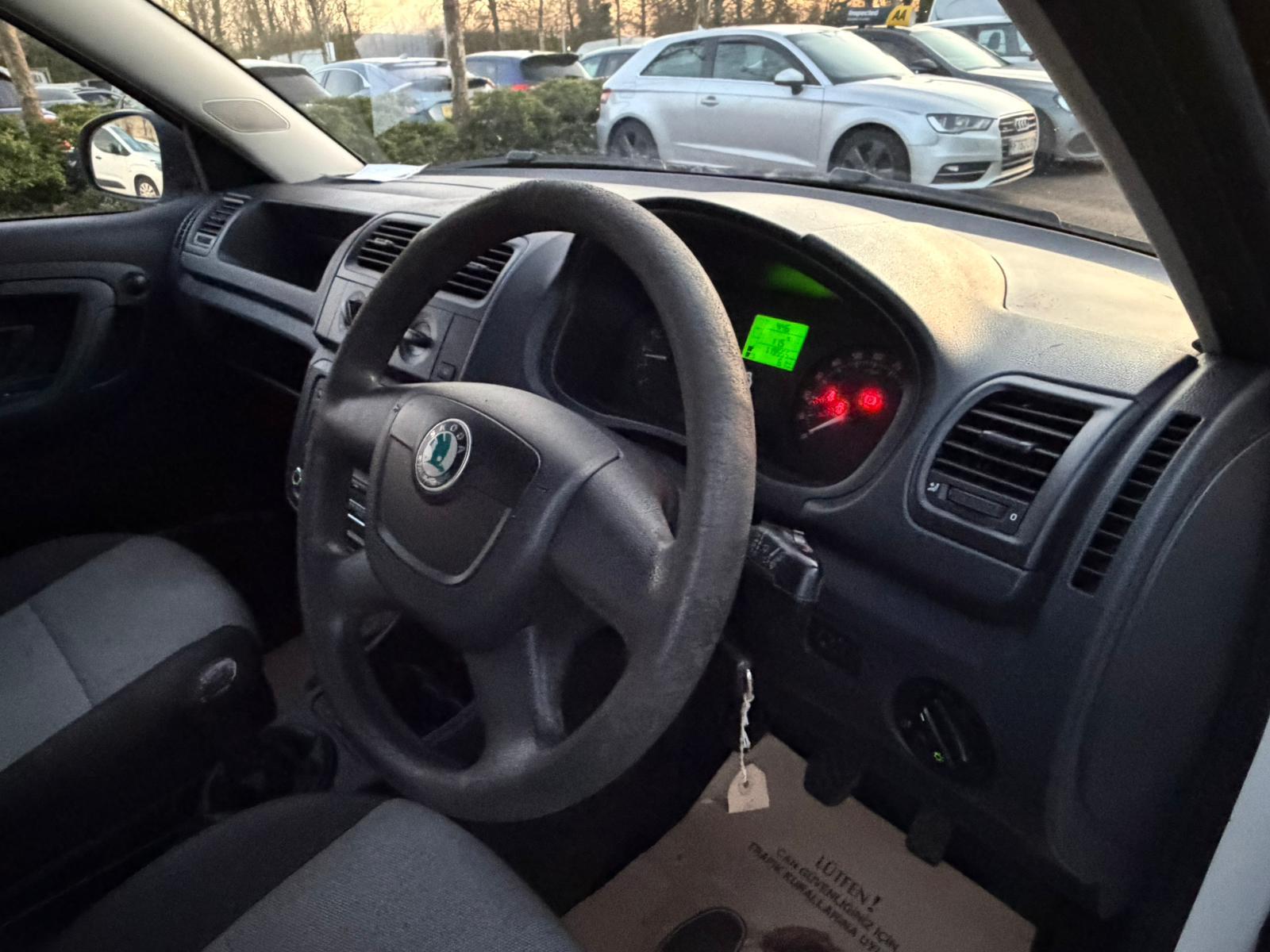 Skoda Fabia 1.6 TDI S Hatchback 5dr Diesel Manual Euro 5 (75 ps)