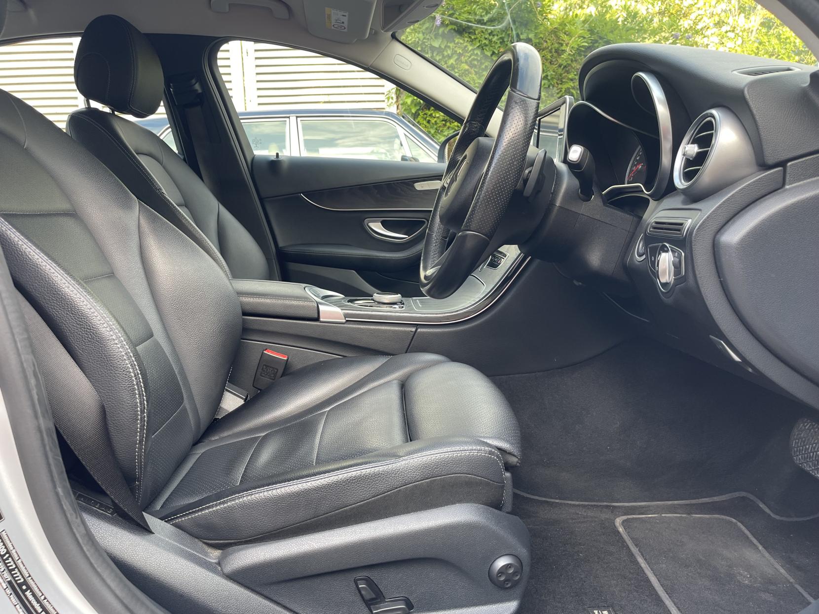 Mercedes-Benz C Class 2.1 C220d Sport Saloon 4dr Diesel G-Tronic+ Euro 6 (s/s) (170 ps)