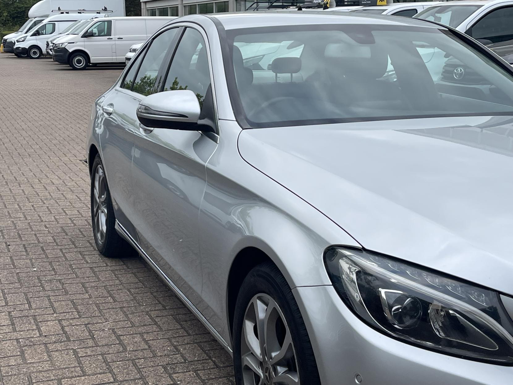 Mercedes-Benz C Class 2.1 C220d Sport Saloon 4dr Diesel G-Tronic+ Euro 6 (s/s) (170 ps)