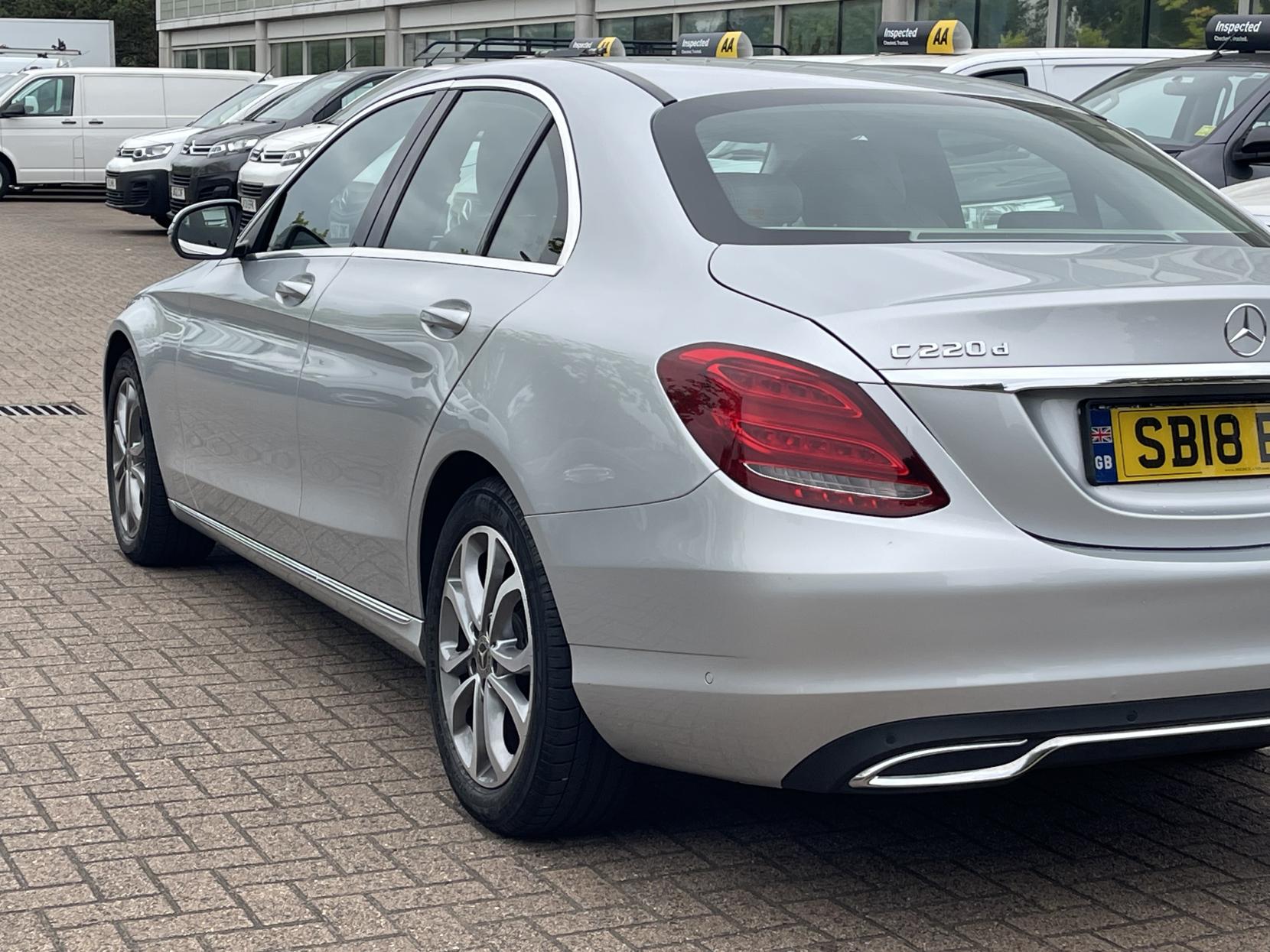 Mercedes-Benz C Class 2.1 C220d Sport Saloon 4dr Diesel G-Tronic+ Euro 6 (s/s) (170 ps)