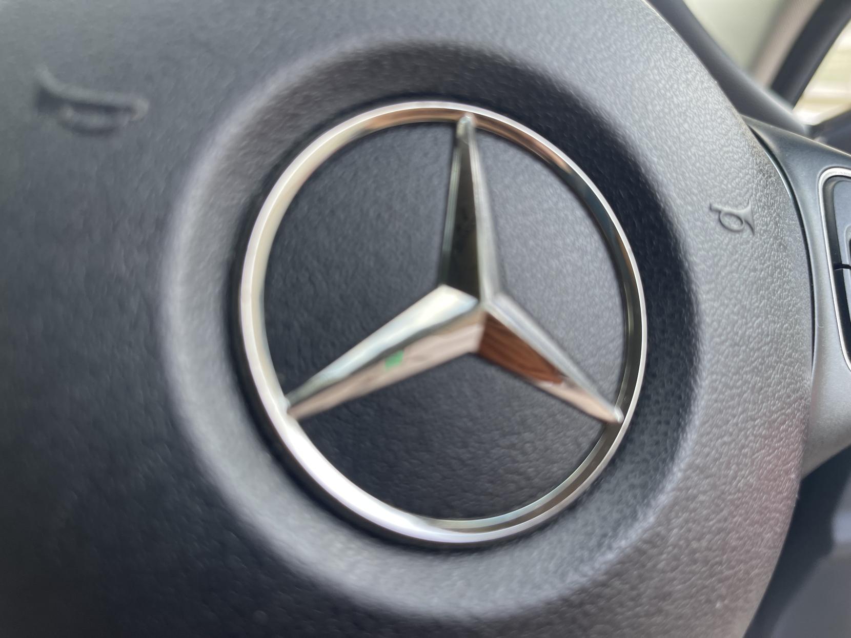 Mercedes-Benz C Class 2.1 C220d Sport Saloon 4dr Diesel G-Tronic+ Euro 6 (s/s) (170 ps)