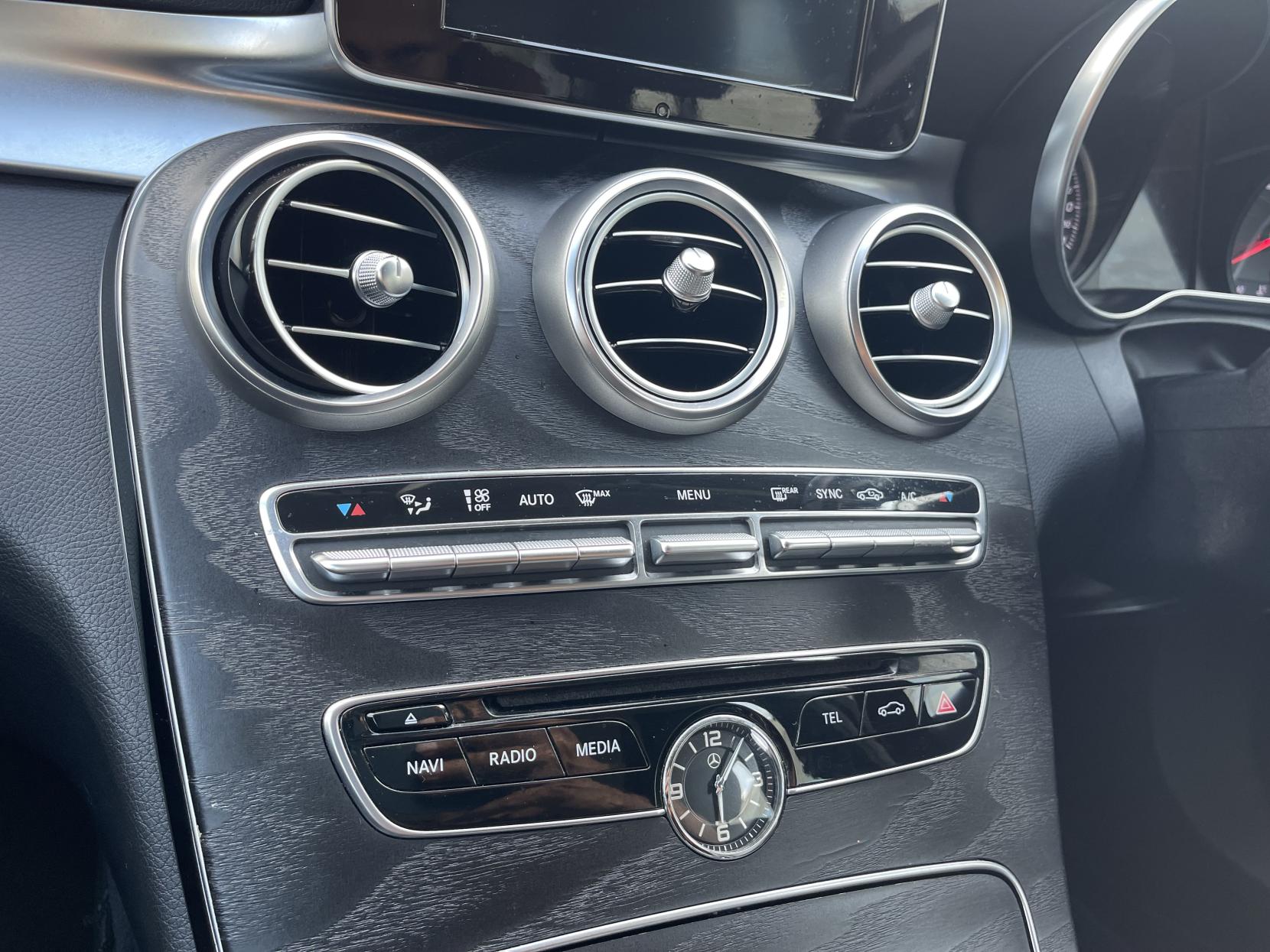 Mercedes-Benz C Class 2.1 C220d Sport Saloon 4dr Diesel G-Tronic+ Euro 6 (s/s) (170 ps)