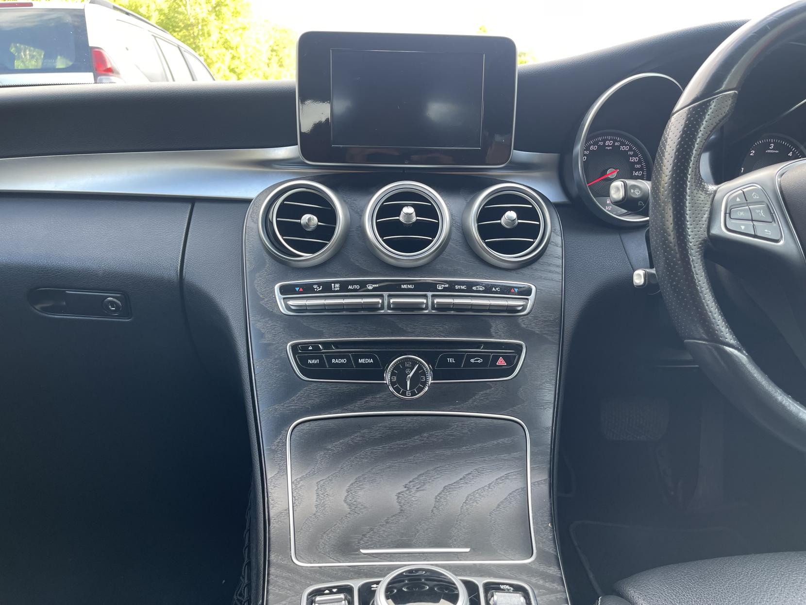 Mercedes-Benz C Class 2.1 C220d Sport Saloon 4dr Diesel G-Tronic+ Euro 6 (s/s) (170 ps)