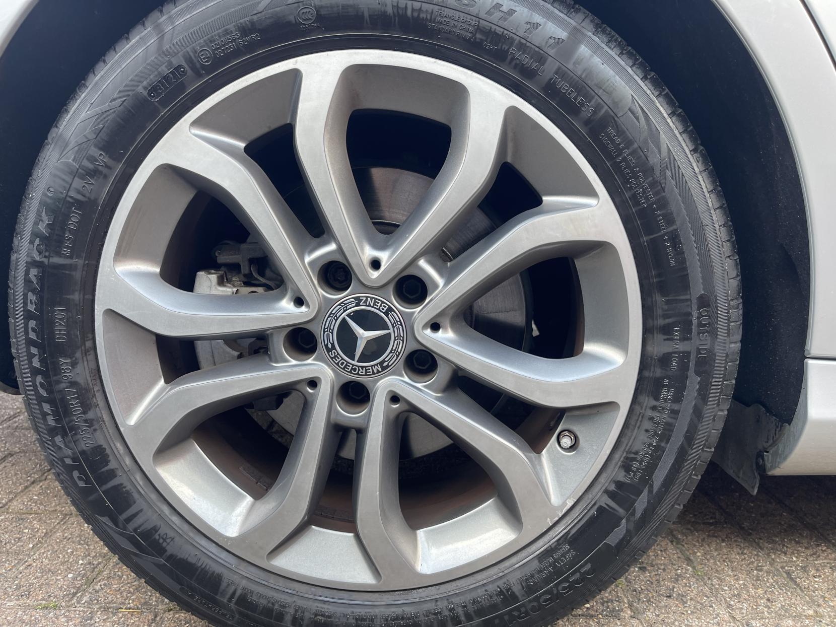 Mercedes-Benz C Class 2.1 C220d Sport Saloon 4dr Diesel G-Tronic+ Euro 6 (s/s) (170 ps)