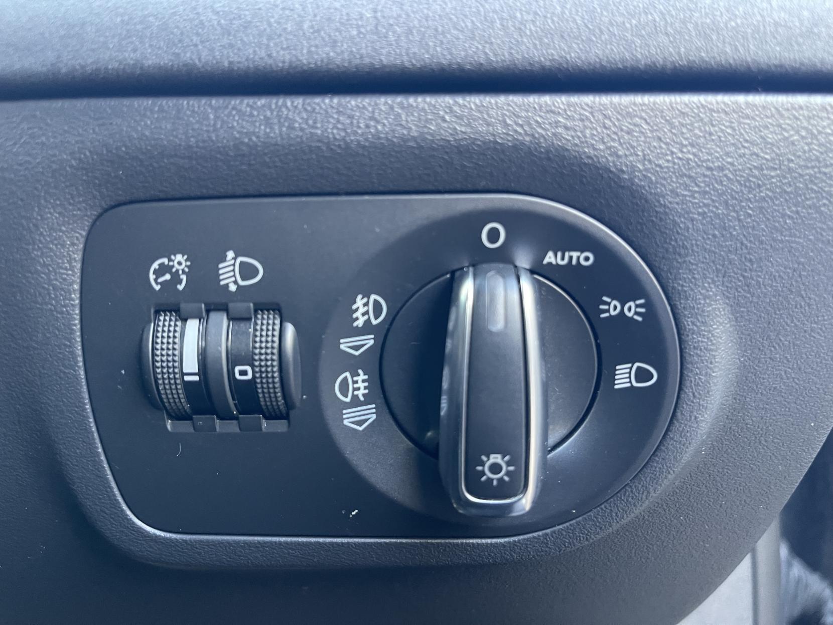 Audi TT 2.0 TFSI Coupe 3dr Petrol Manual Euro 4 (200 ps)