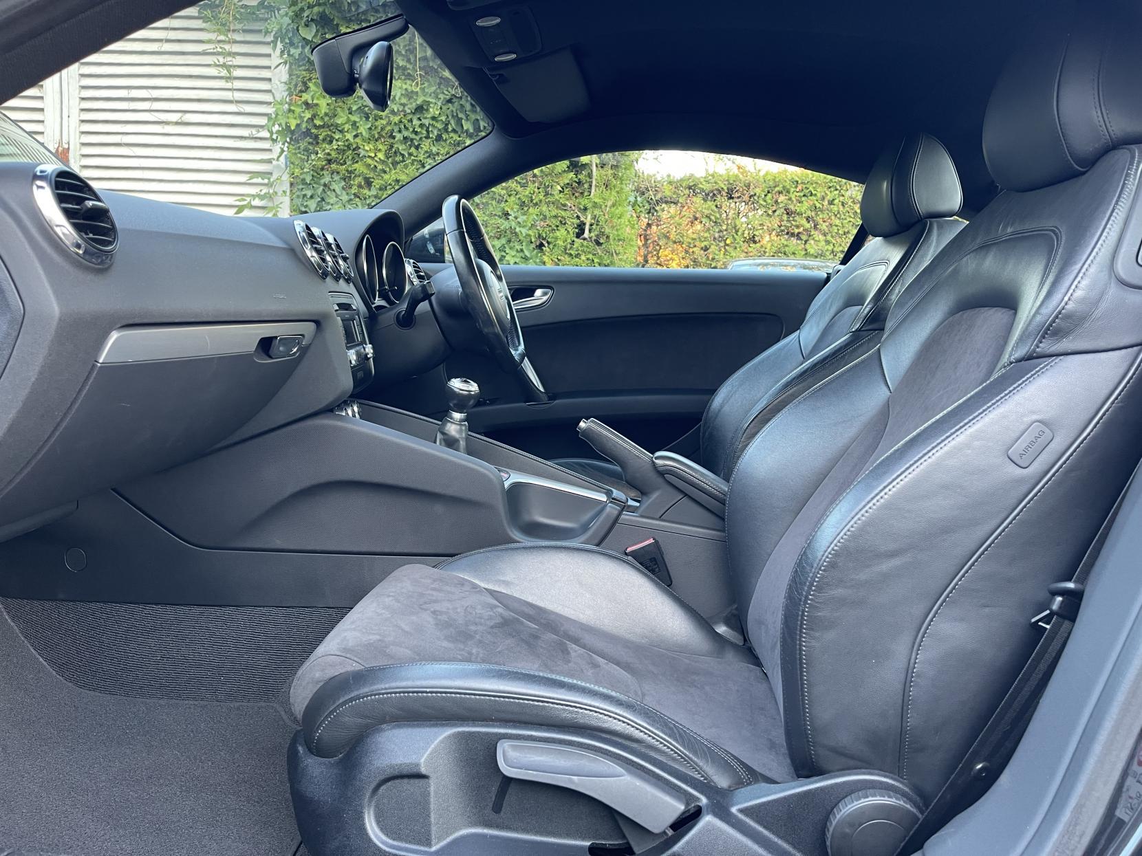 Audi TT 2.0 TFSI Coupe 3dr Petrol Manual Euro 4 (200 ps)