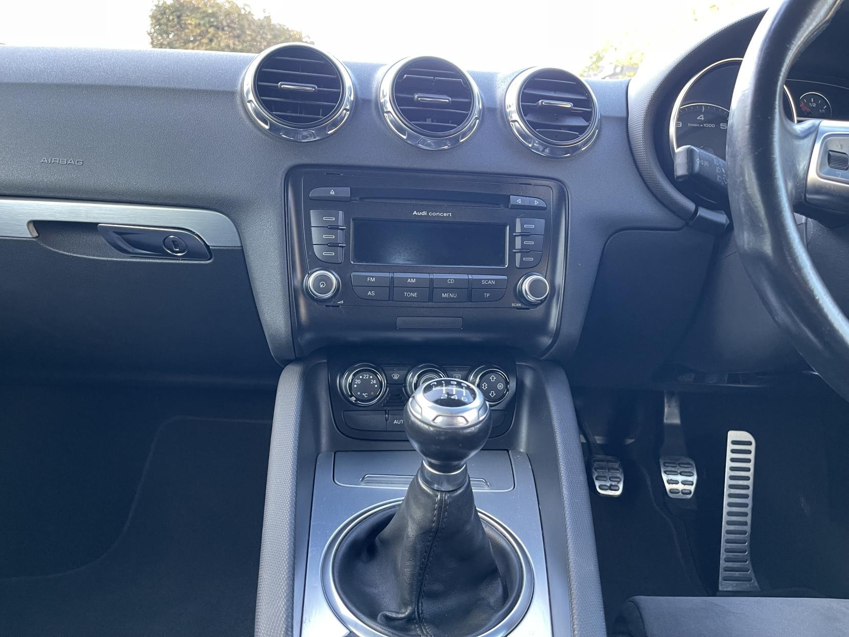 Audi TT 2.0 TFSI Coupe 3dr Petrol Manual Euro 4 (200 ps)