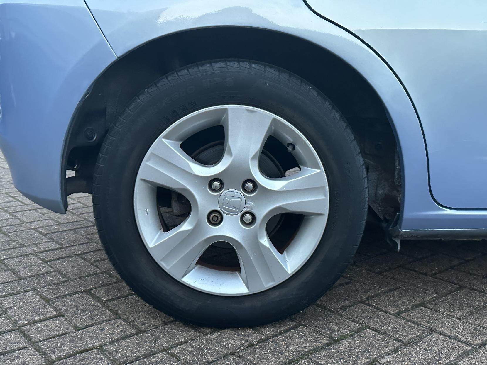 Honda Jazz 1.4 i-VTEC ES Hatchback 5dr Petrol Manual Euro 4 (100 ps)