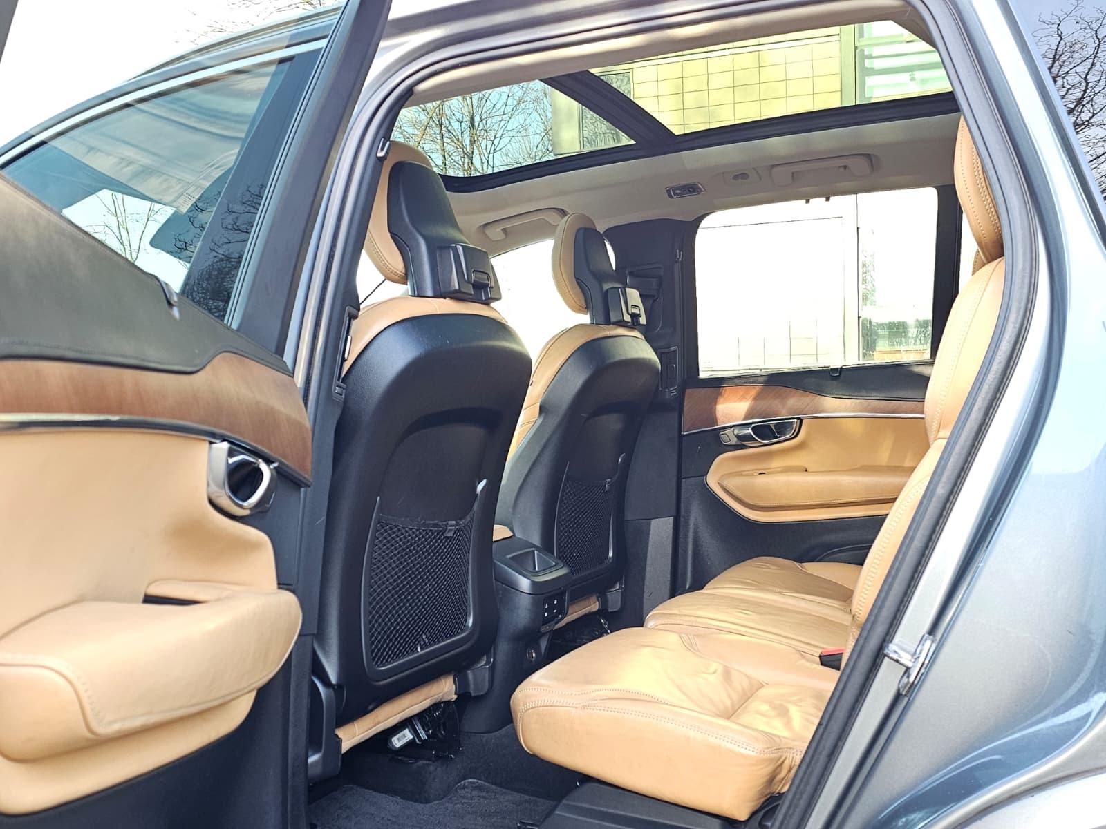 Volvo XC90 2.0 D5 Inscription SUV 5dr Diesel Geartronic 4WD Euro 6 (s/s) (225 ps)