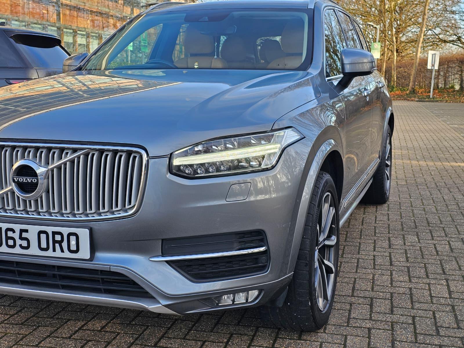 Volvo XC90 2.0 D5 Inscription SUV 5dr Diesel Geartronic 4WD Euro 6 (s/s) (225 ps)