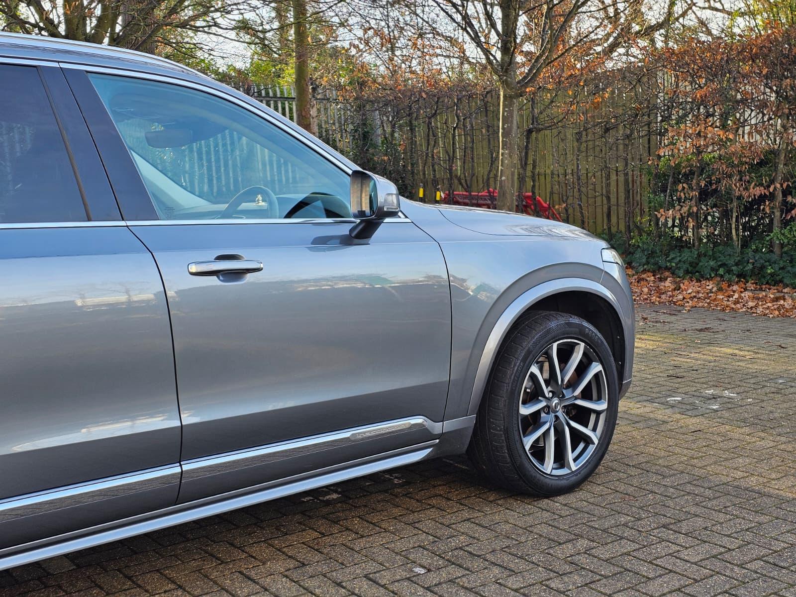 Volvo XC90 2.0 D5 Inscription SUV 5dr Diesel Geartronic 4WD Euro 6 (s/s) (225 ps)