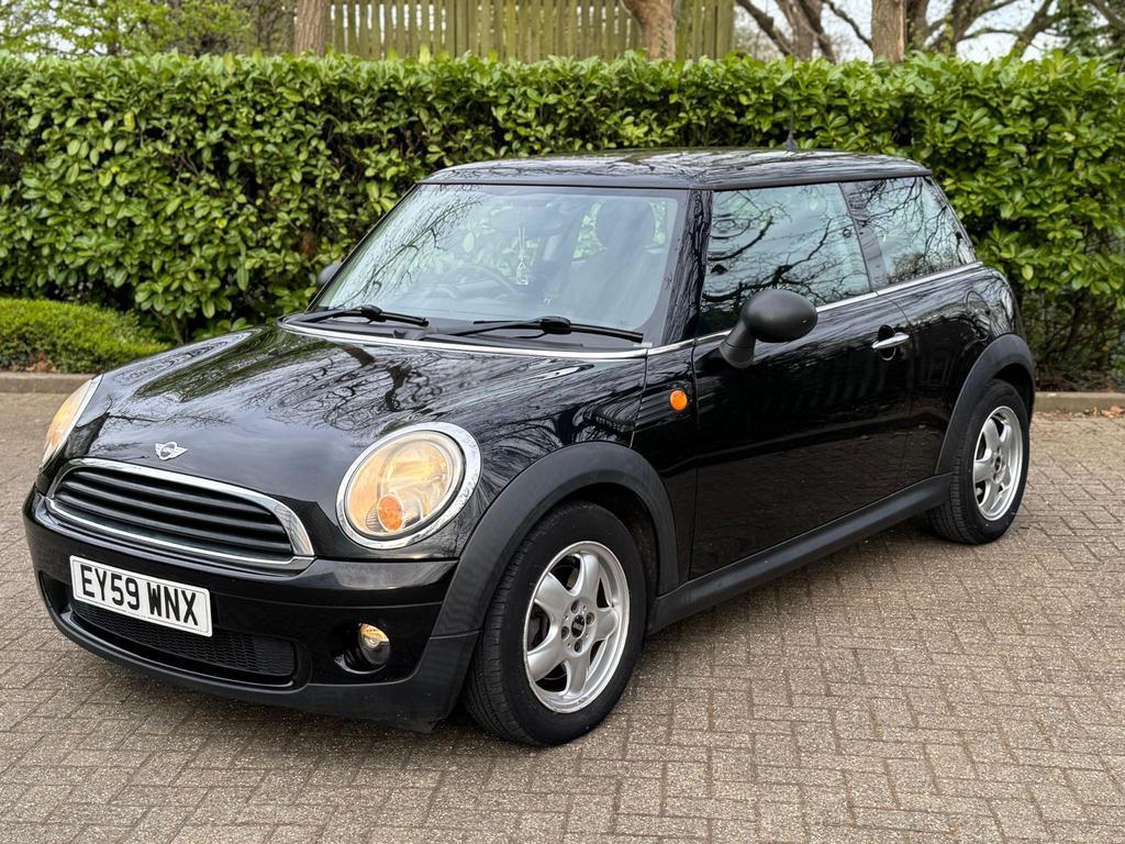MINI Hatch 1.4 One Hatchback 3dr Petrol Steptronic Euro 4 (95 ps)
