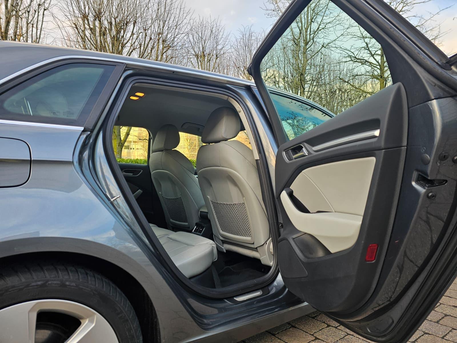 Audi A3 1.8 TFSI Sport Sportback 5dr Petrol S Tronic Euro 5 (s/s) (180 ps)