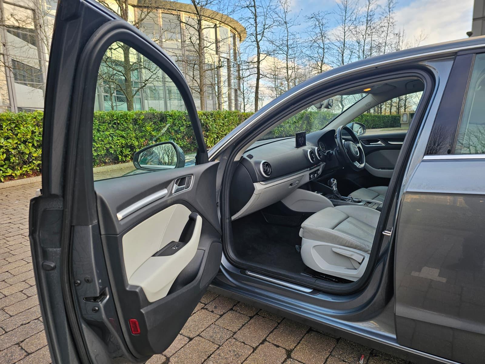 Audi A3 1.8 TFSI Sport Sportback 5dr Petrol S Tronic Euro 5 (s/s) (180 ps)